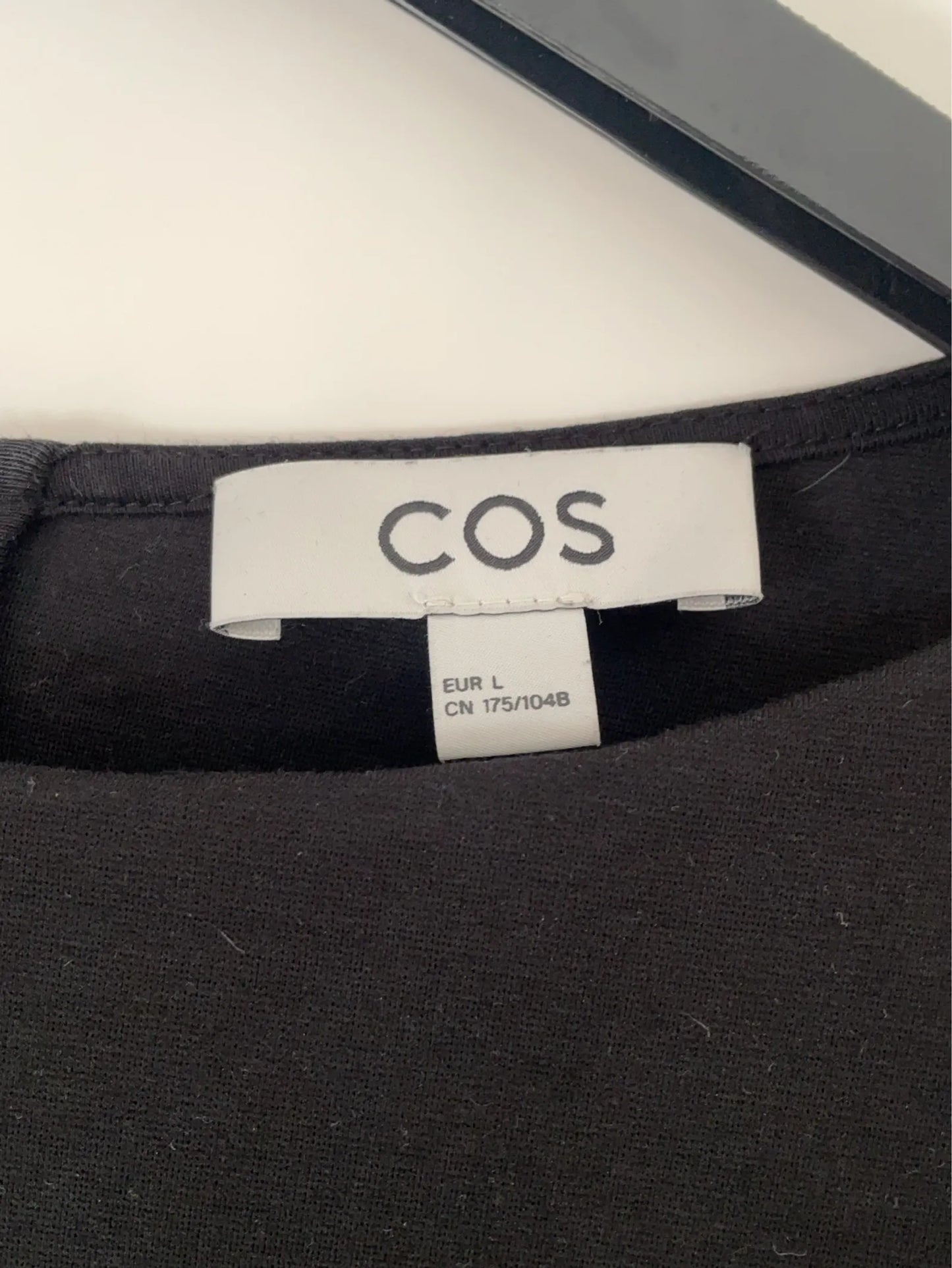Cos-klänning