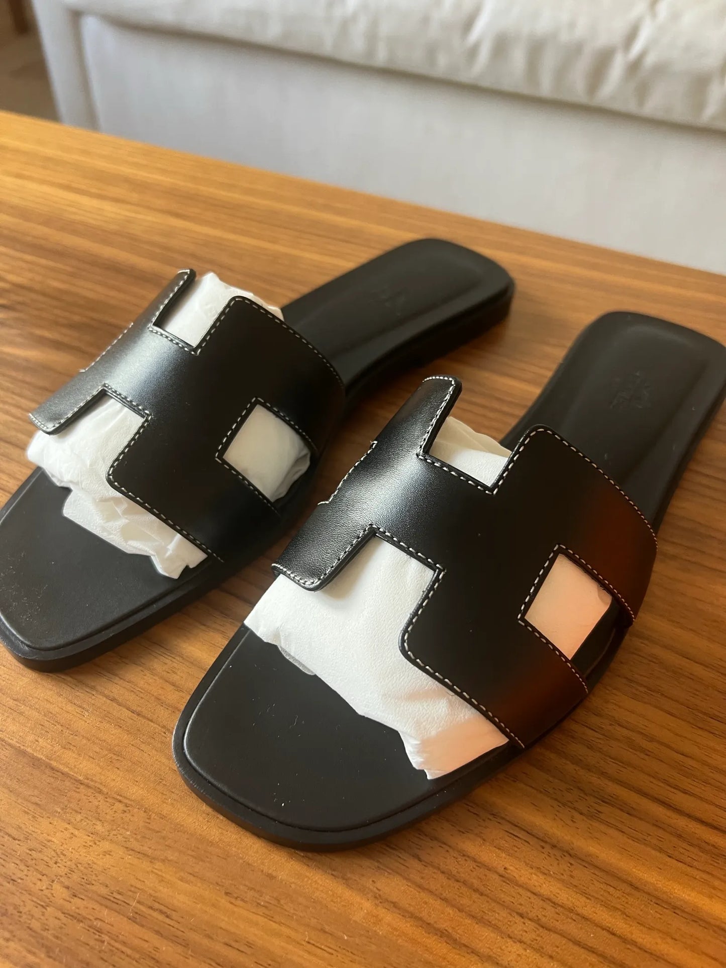 Hermès Oran-skinnsandaler NWT