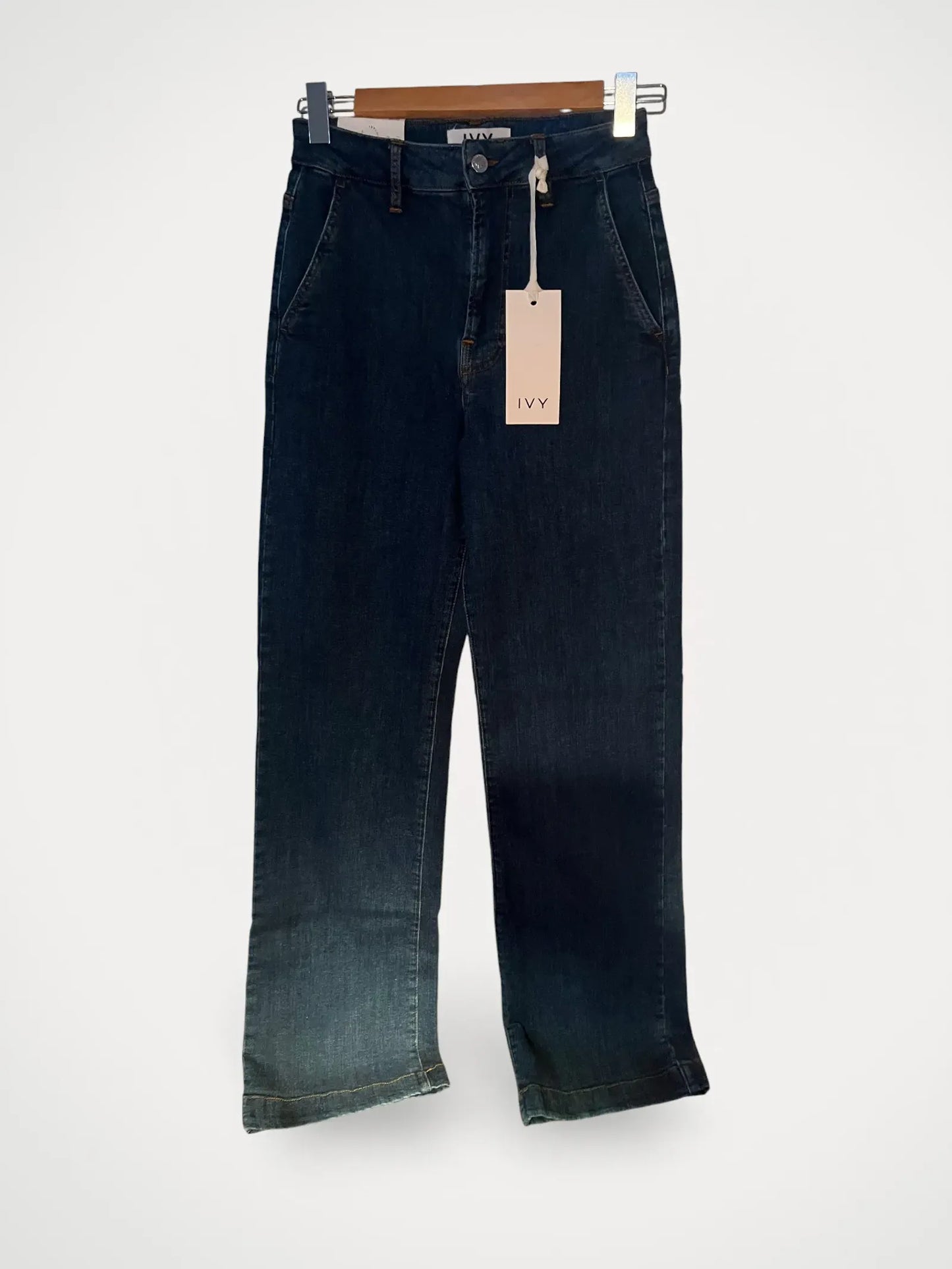 Ivy & Oak Brooke High Rise & Straight Leg Jeans