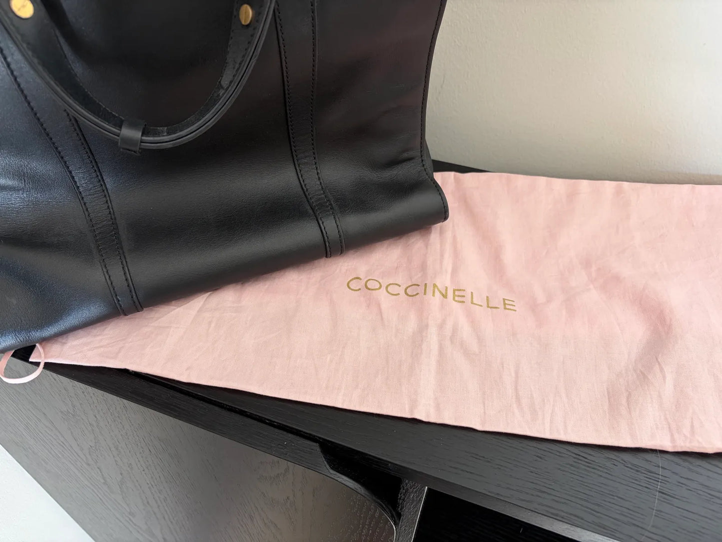 Coccinelle Tasche Shopper Tote-skinnhandväska