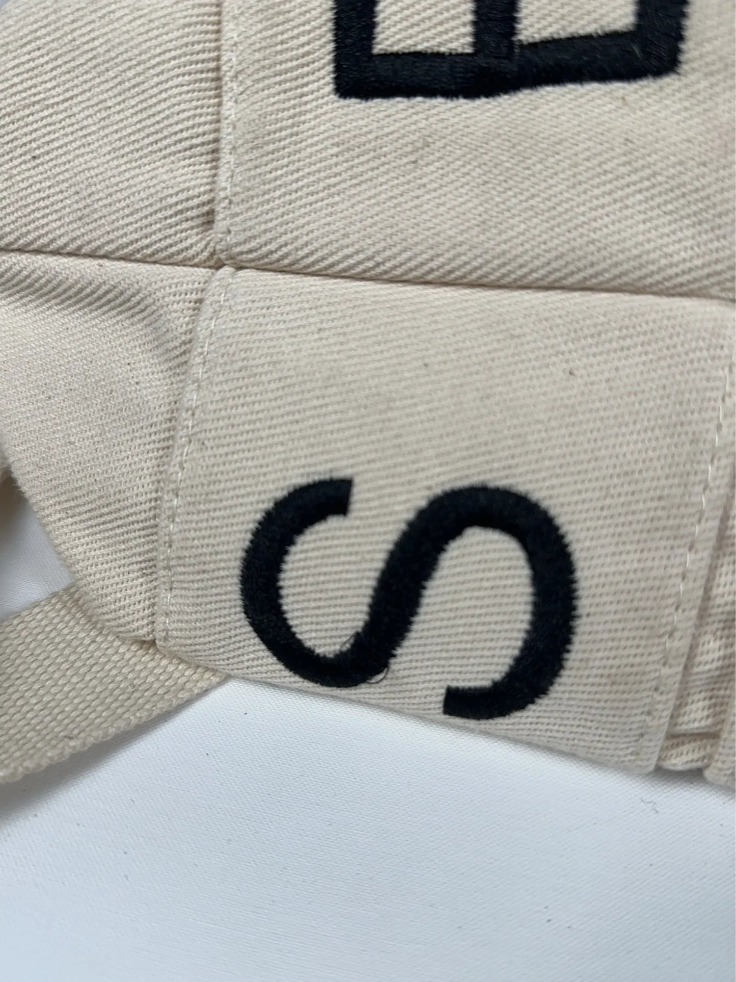 Zara-handväska