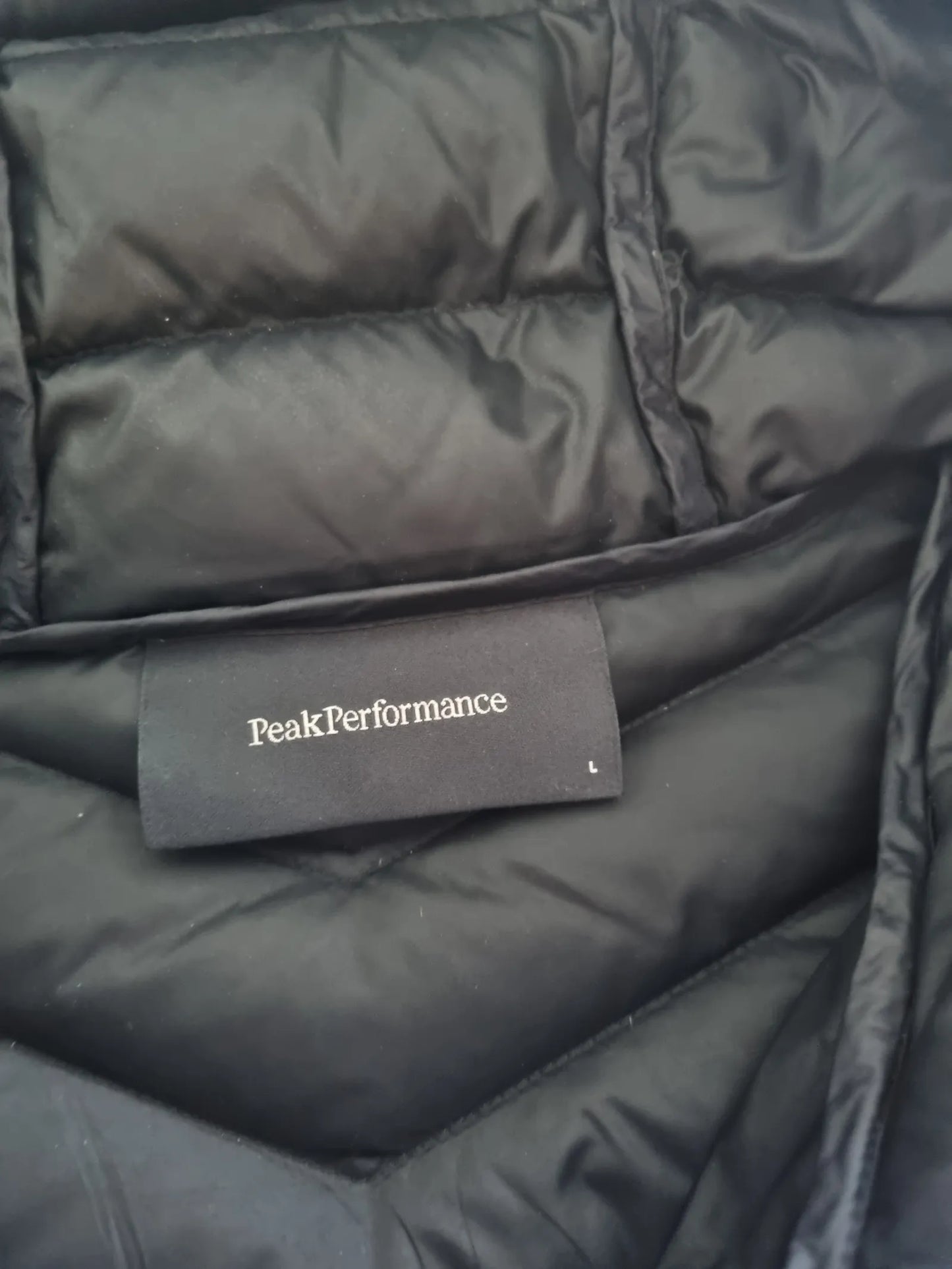 Peak Performance Peak Petformance W Frost Hood Puffer jacket