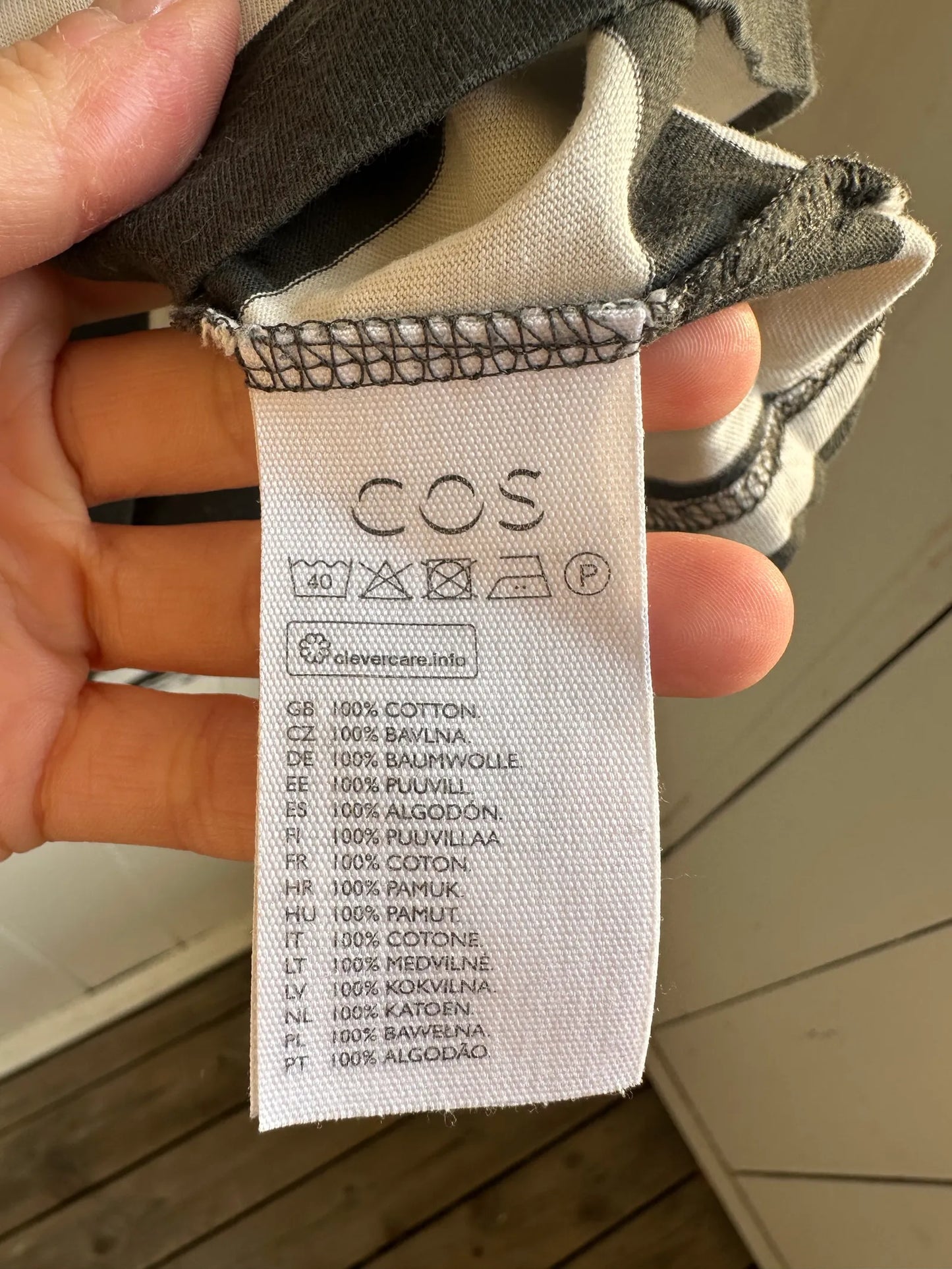 Cos-t-shirt