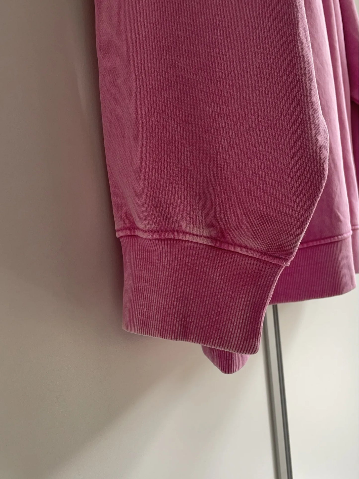 & Other Stories Washed Pink-sweatshirt