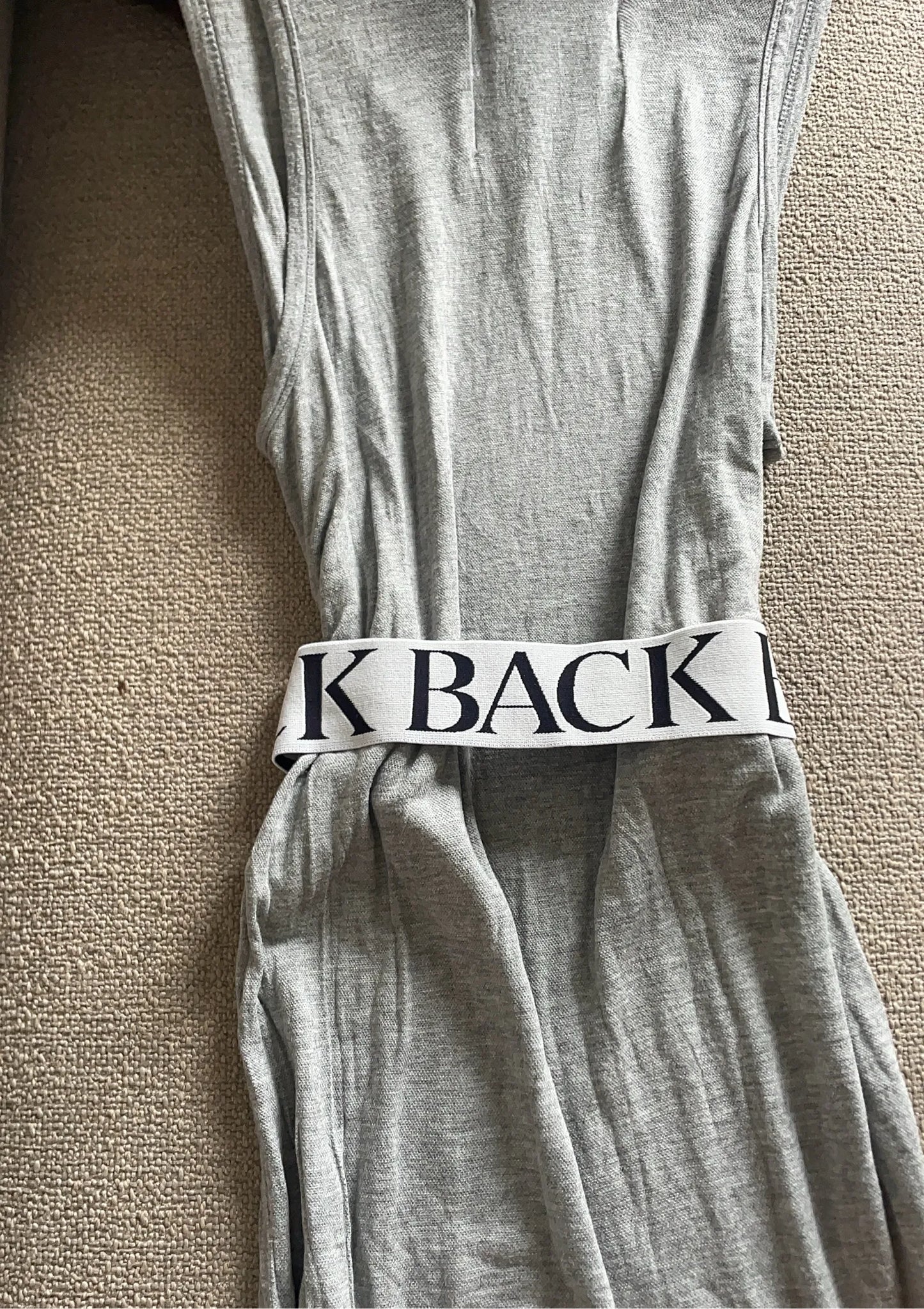 Back Slip Logo-klänning
