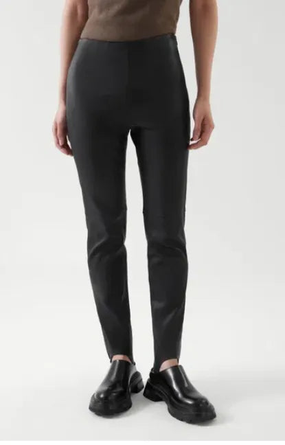Cos-skinnbyxor NWT