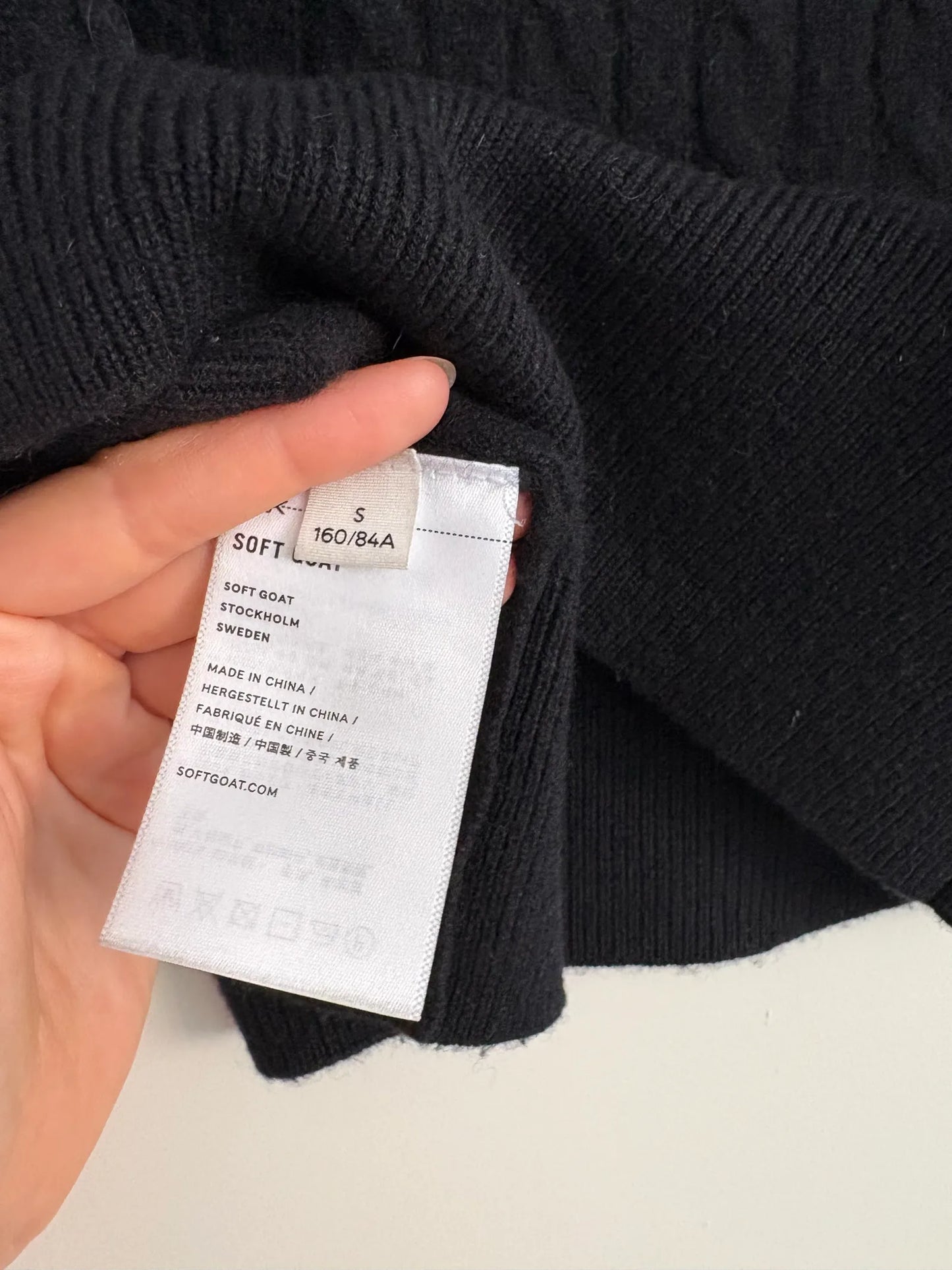 Soft Goat Cable Knit Singlet-kashmirväst