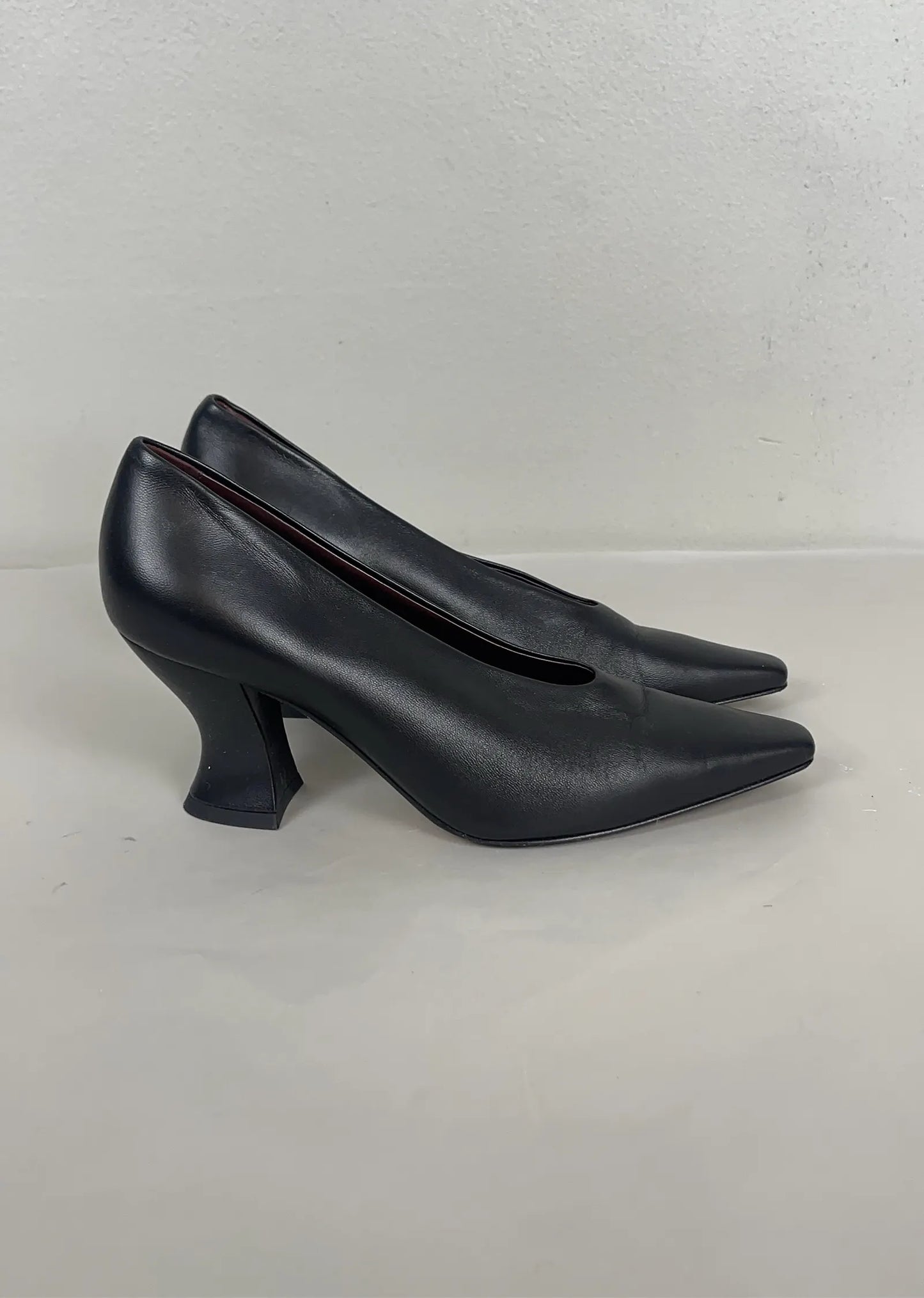 Bottega Veneta-skinnklackar