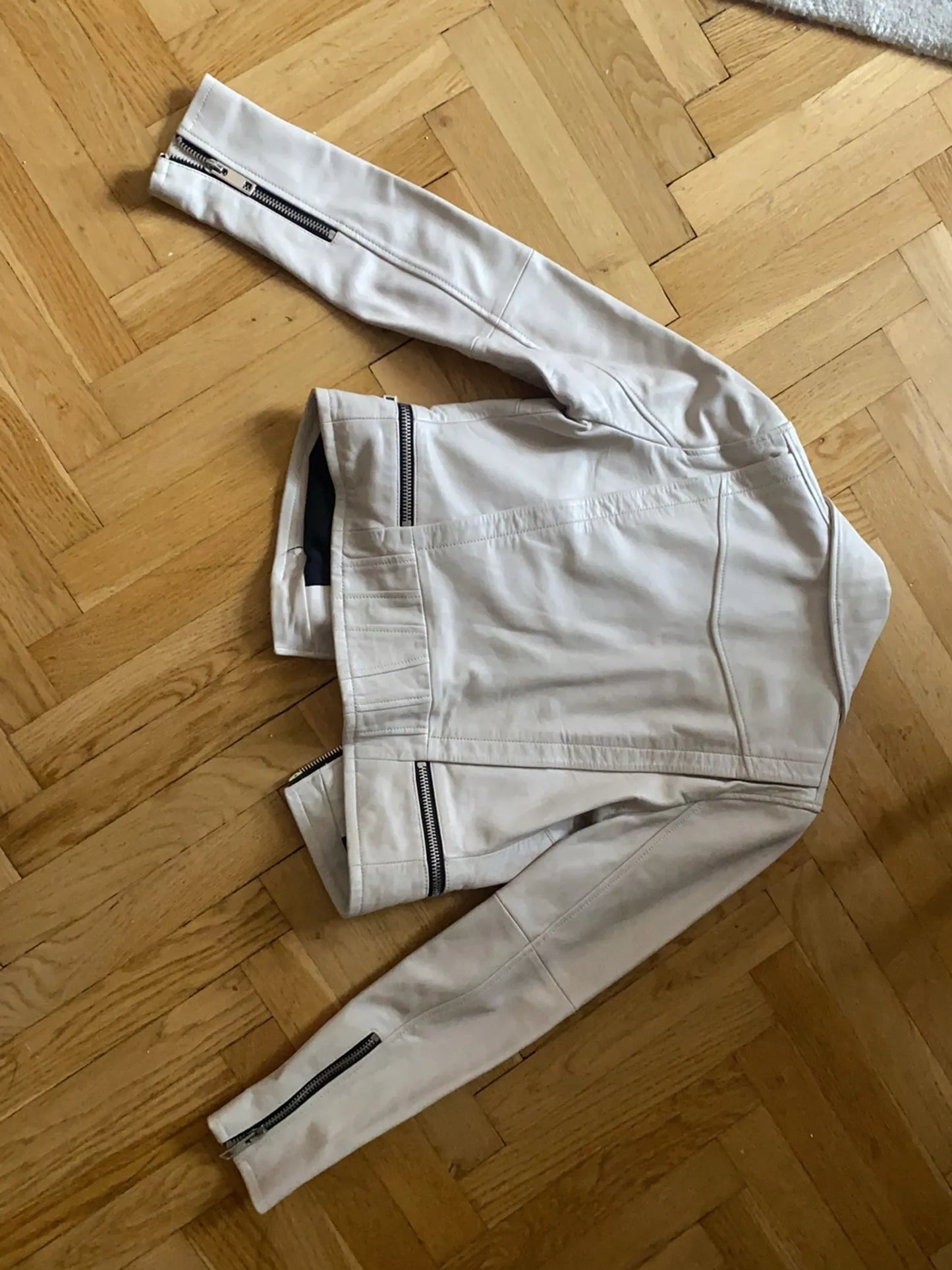 Stand Studio-skinnjacka NWOT