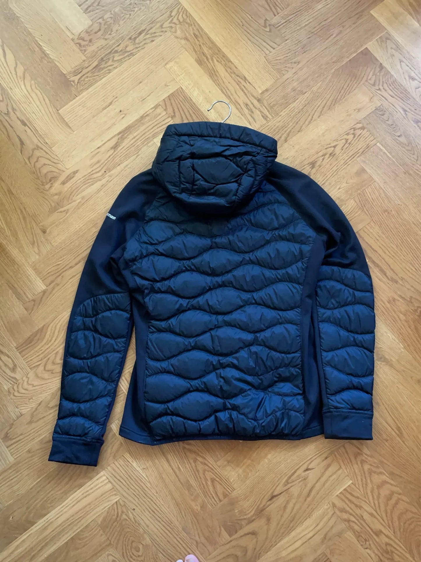 Peak Performance Helium Hybrid Hood Puffer jacket