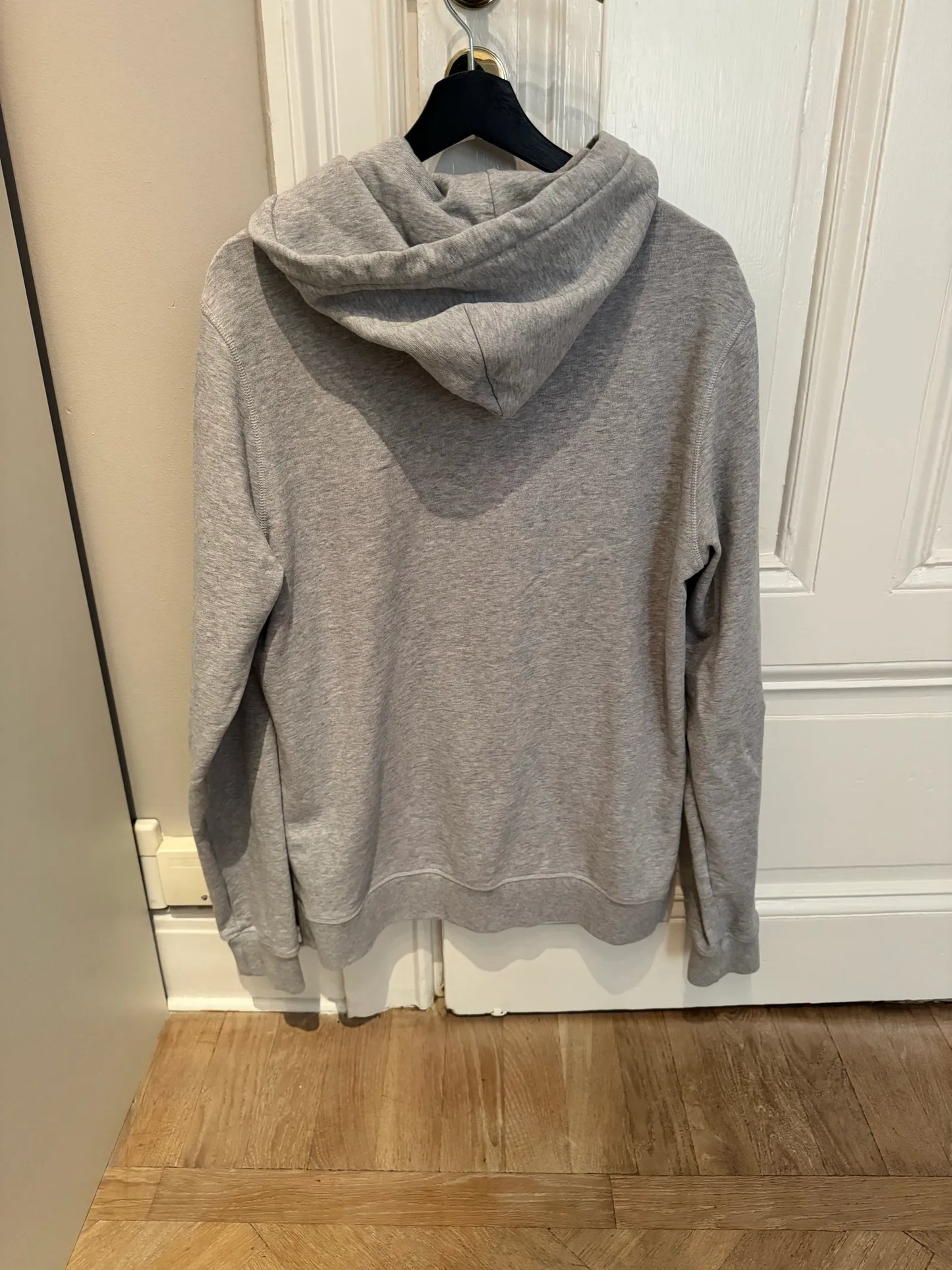 Asket The-hoodie NWOT