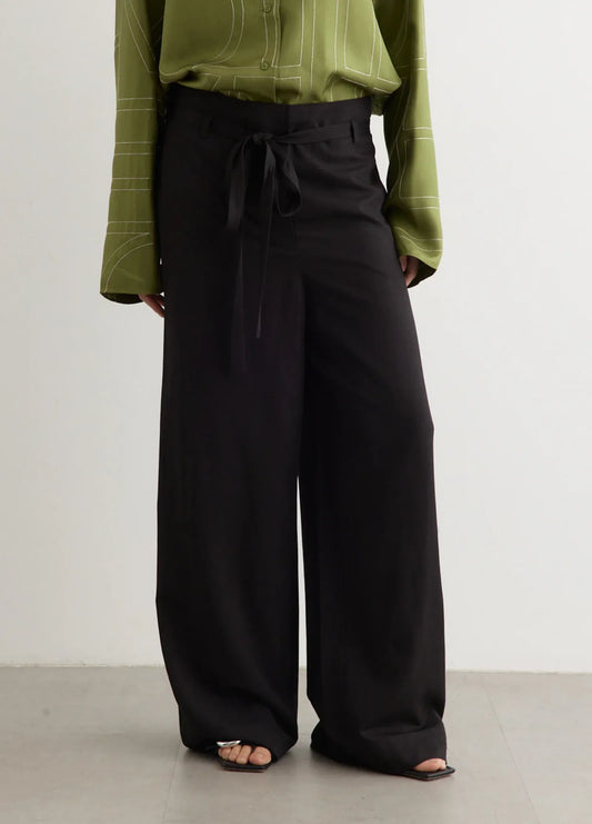 Toteme Fluid Tie-waist-byxor
