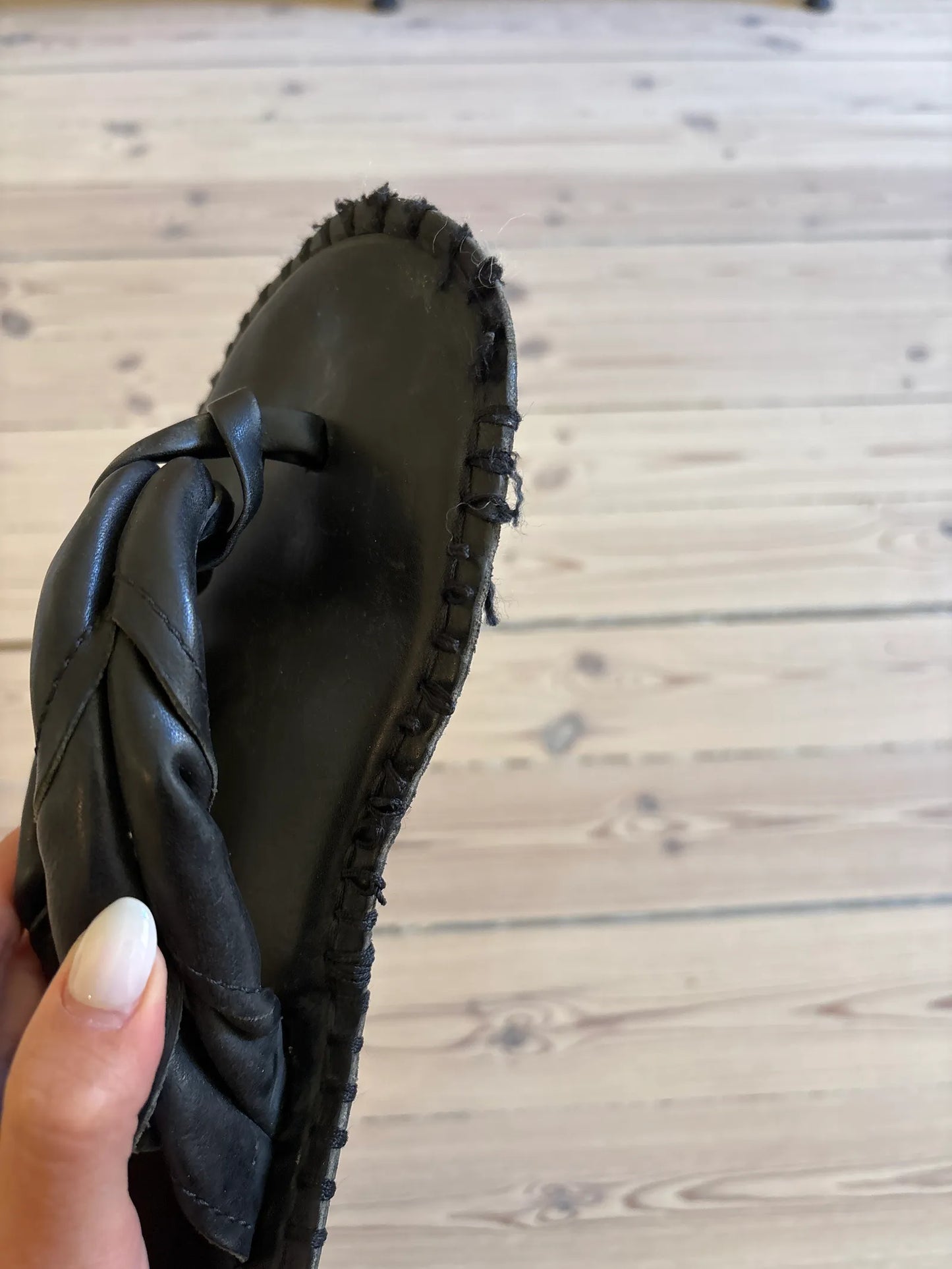 Acne Studios-skinnflip-flops