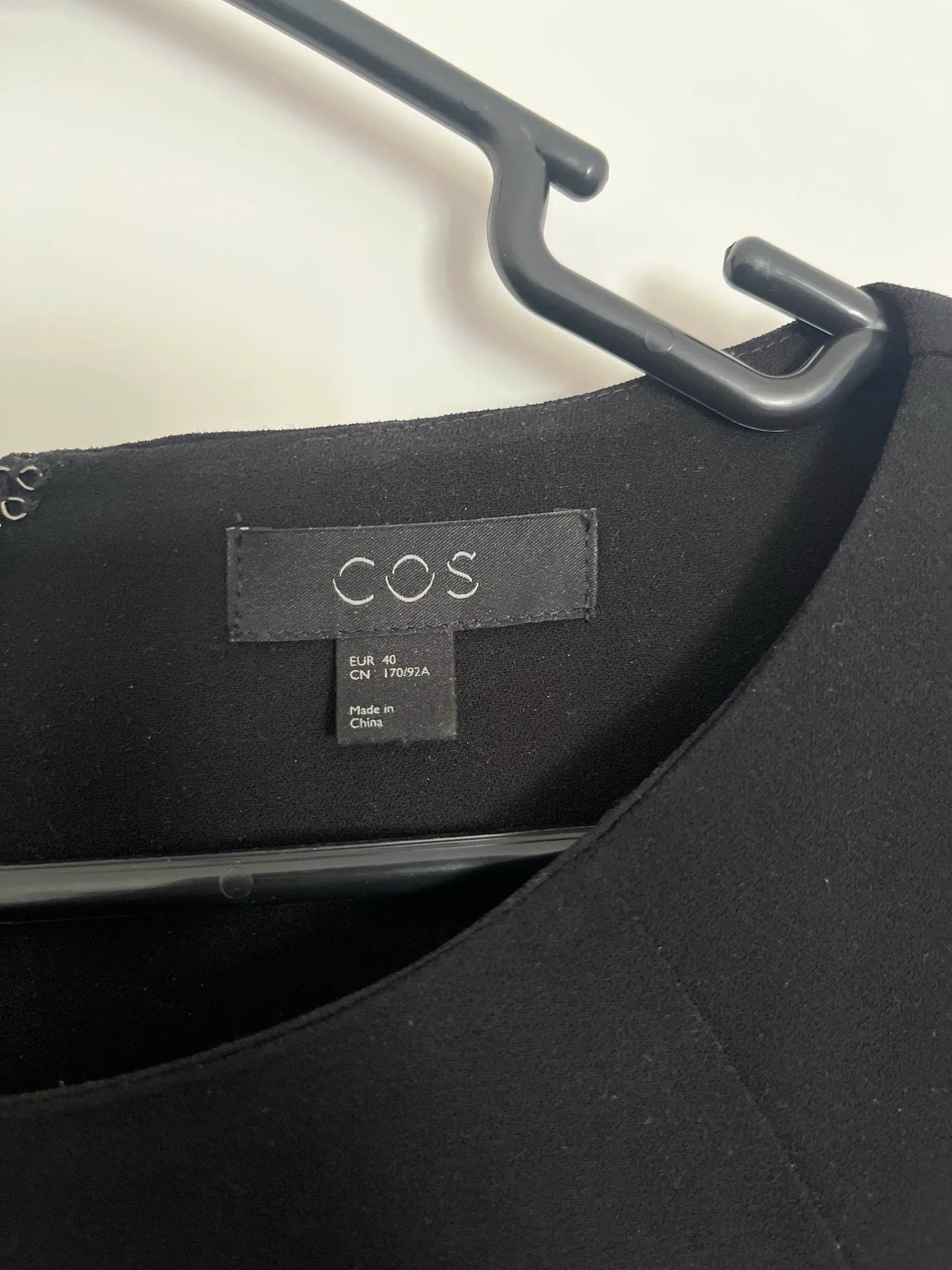 Cos-klänning