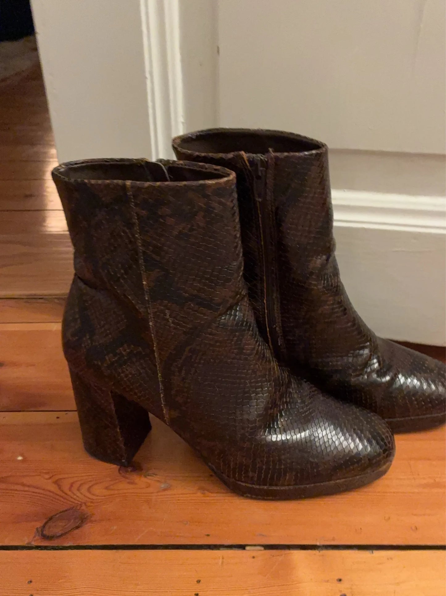 Clu Boots