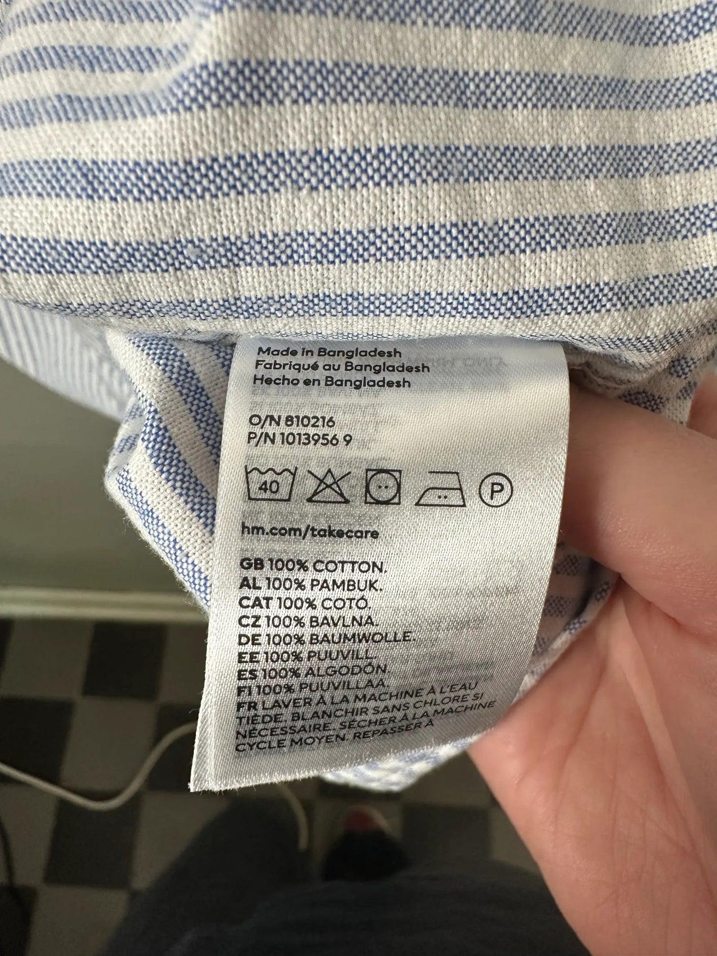 H&M-skjorta
