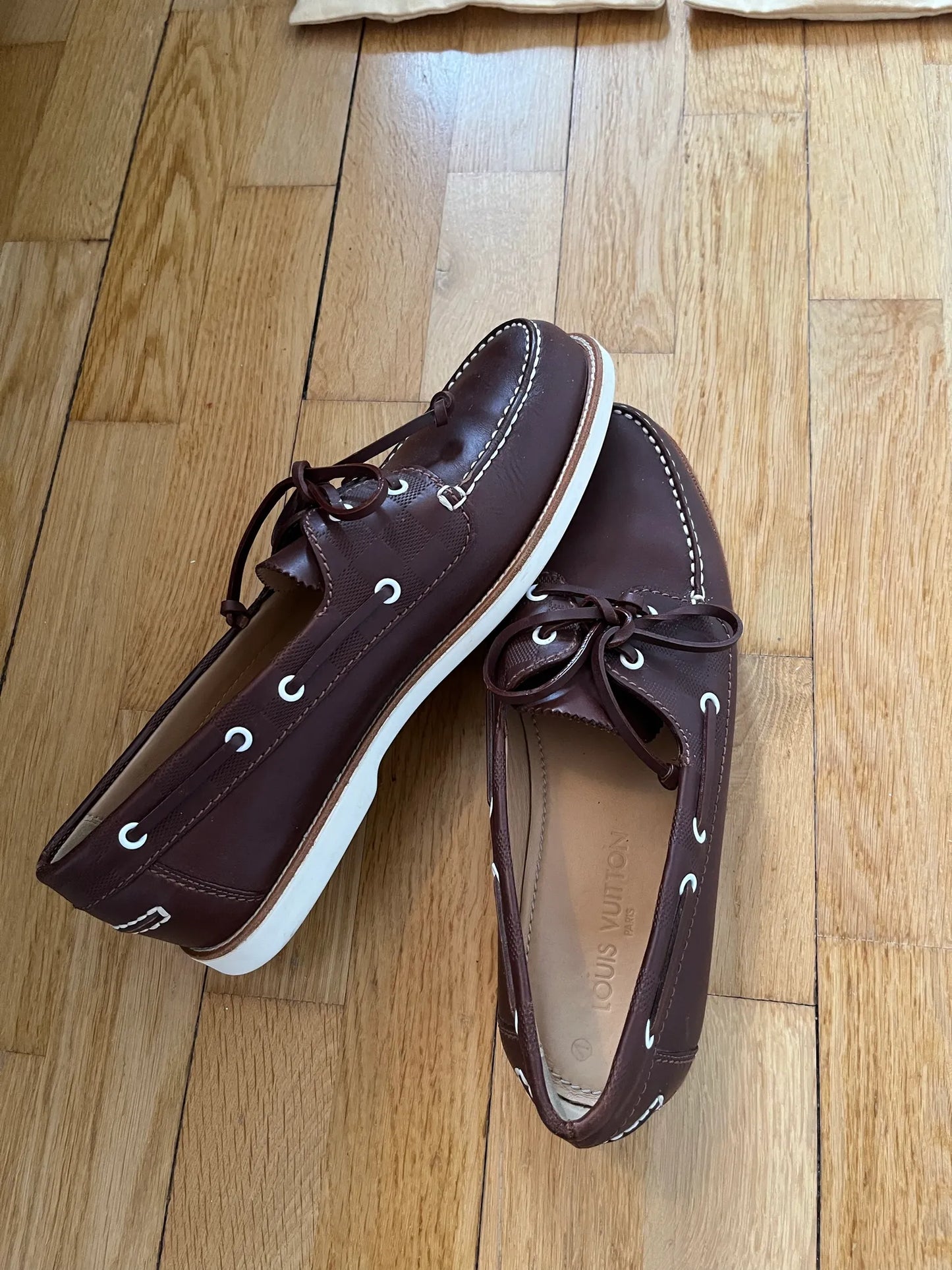 Louis Vuitton-skinnloafers