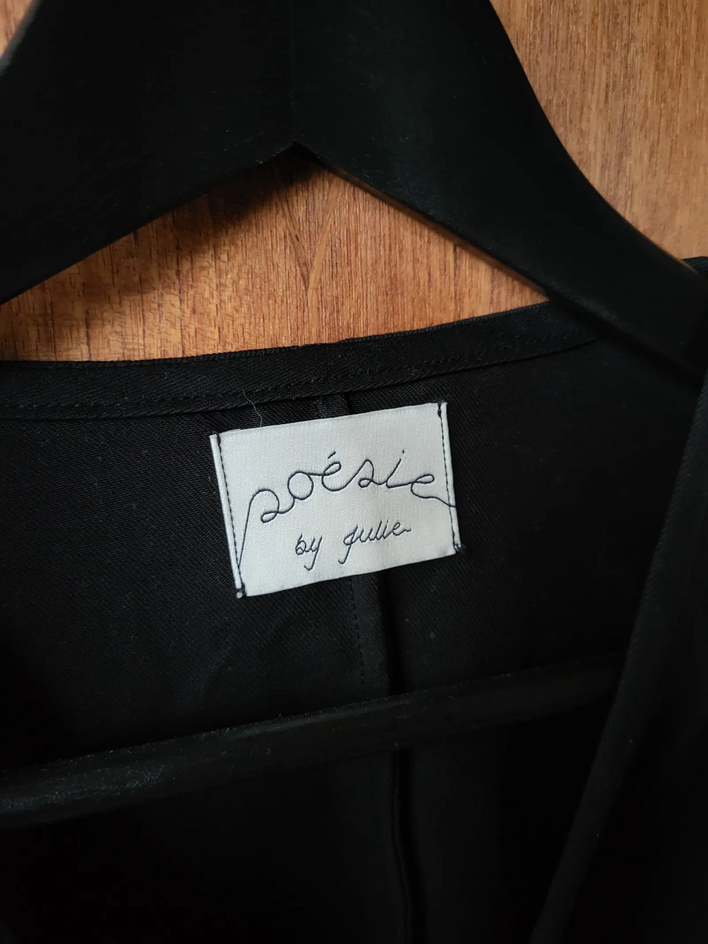Poésie by Julie The Cécile-blus