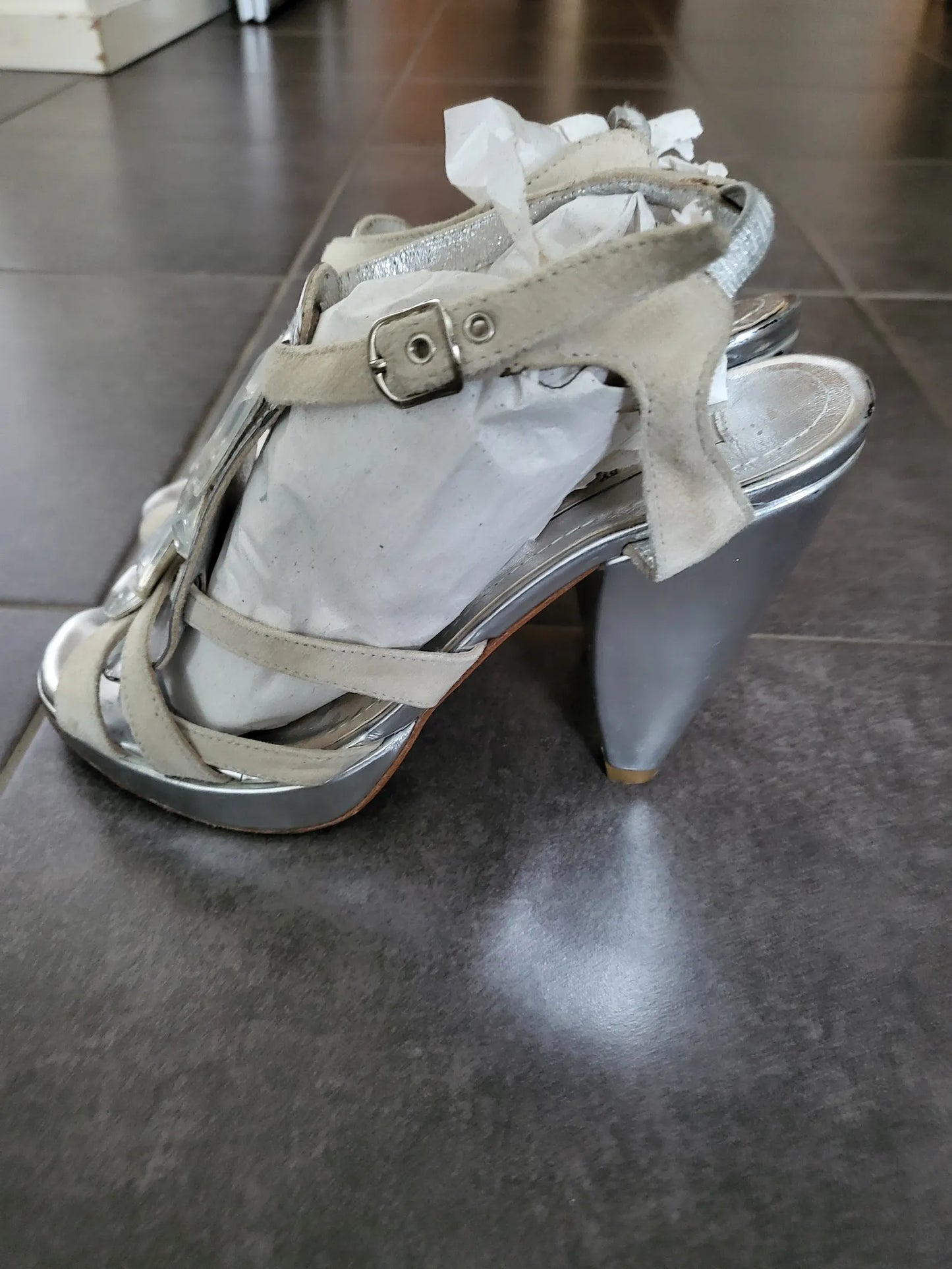 By Malene Birger Crystal-skinnklackar