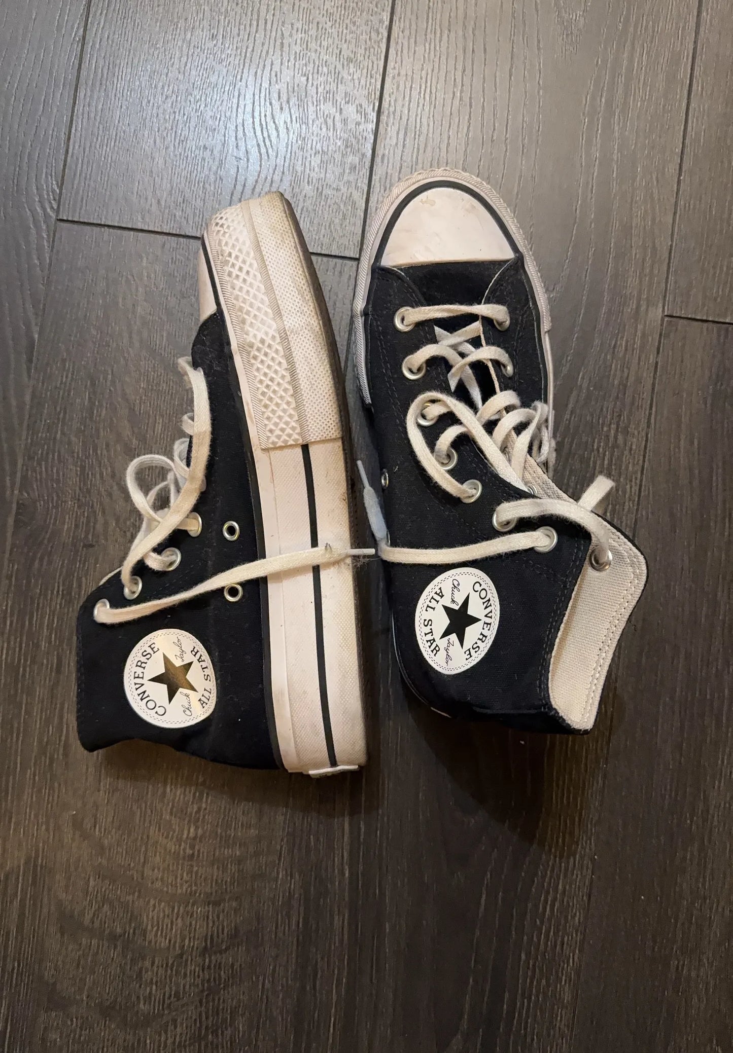 Converse Sneakers