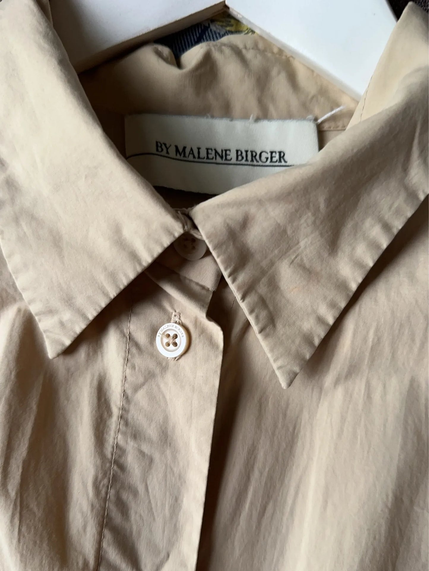 By Malene Birger Nadeononso-skjorta