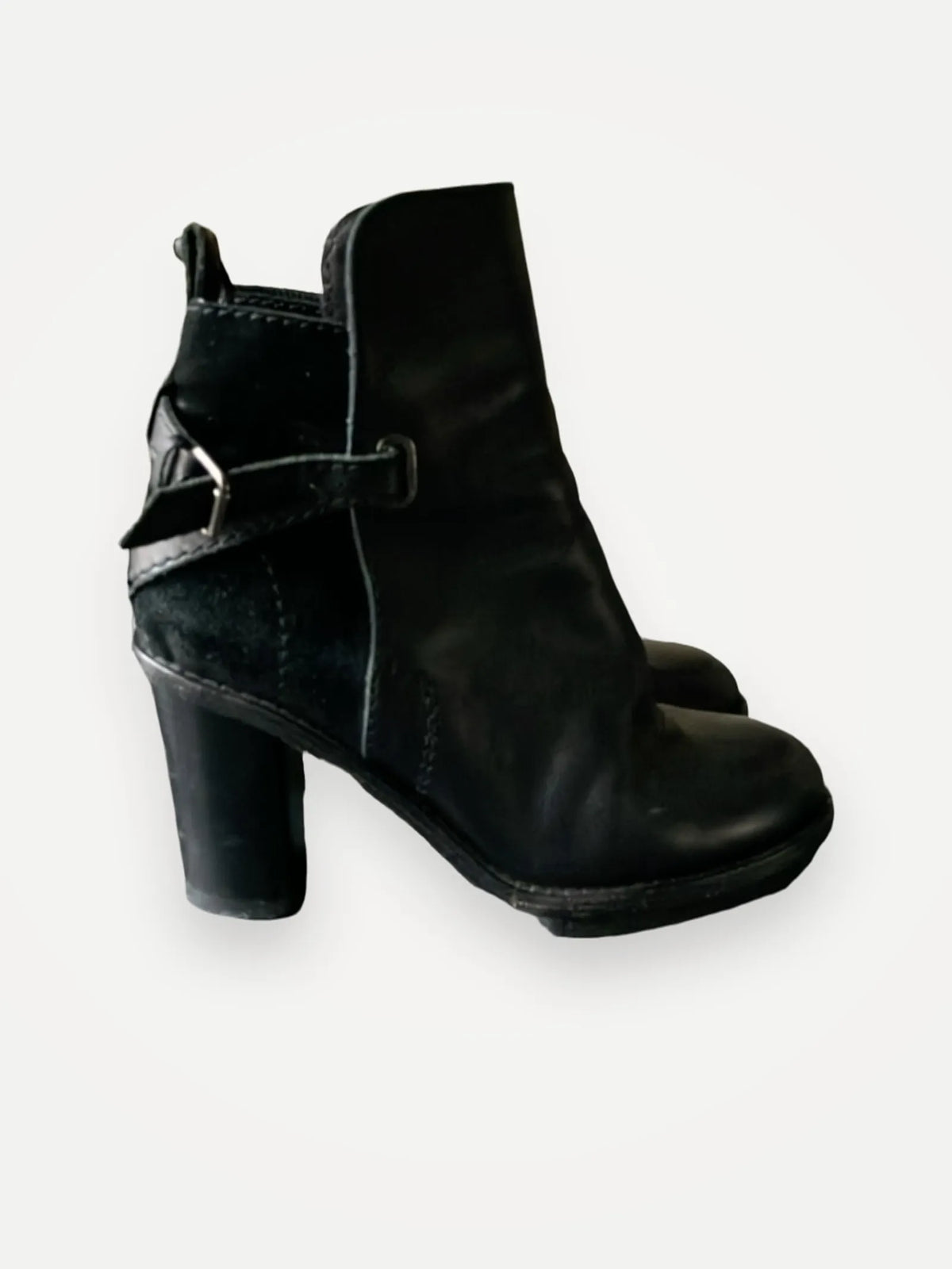 Acne Studios-skinnboots