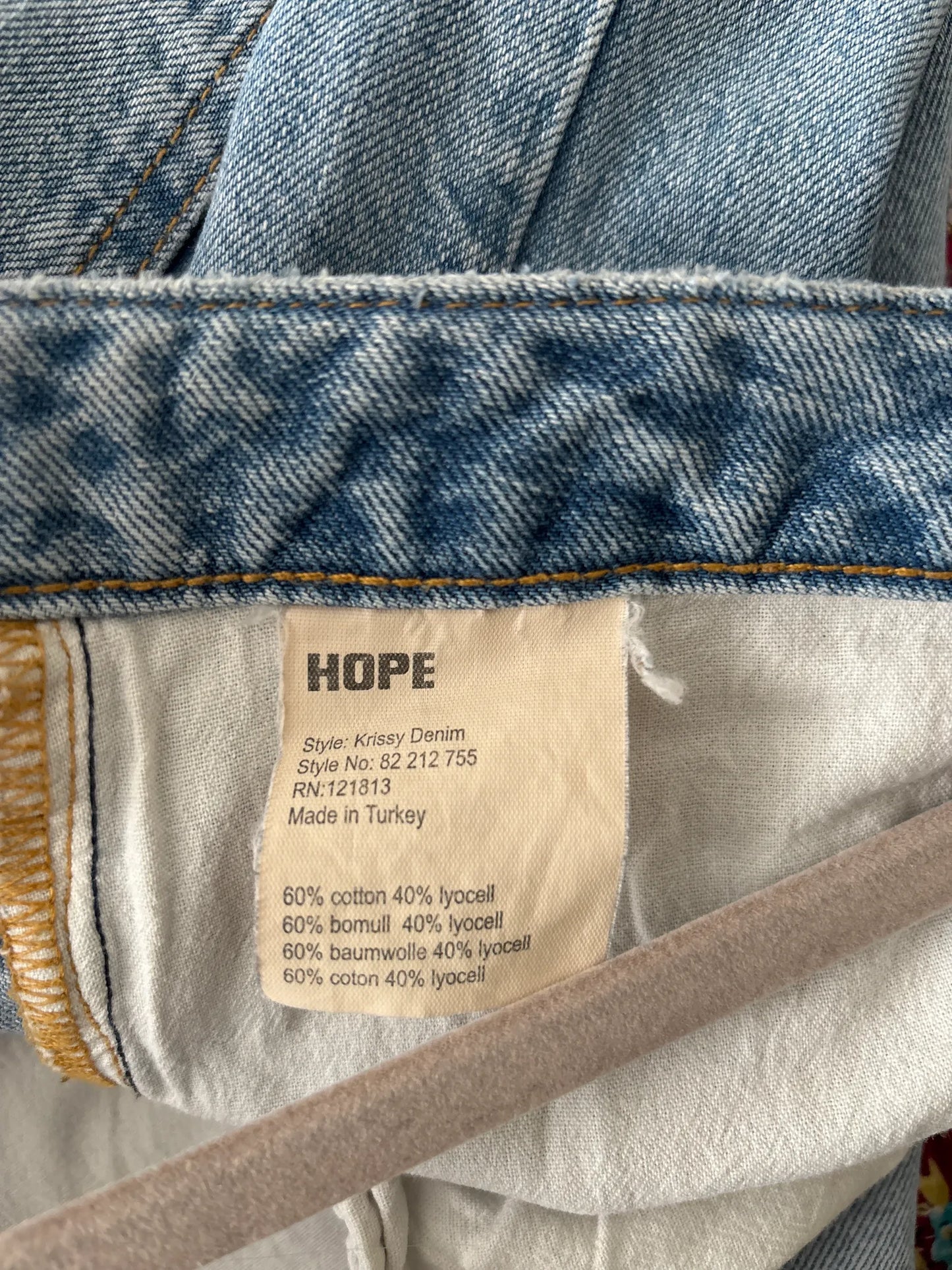 Hope Krisdy Denim-jeans