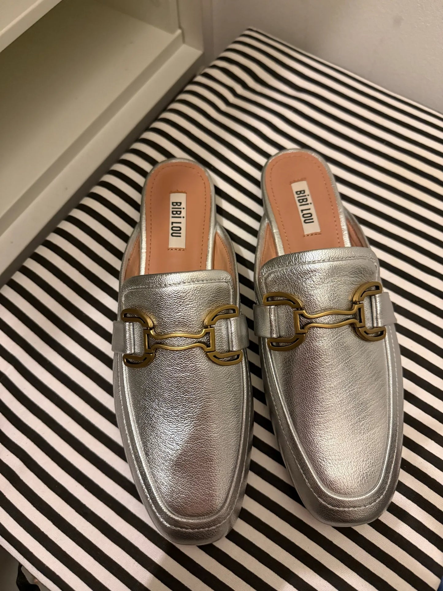 Bibi Lou Lofers-skinnloafers NWOT