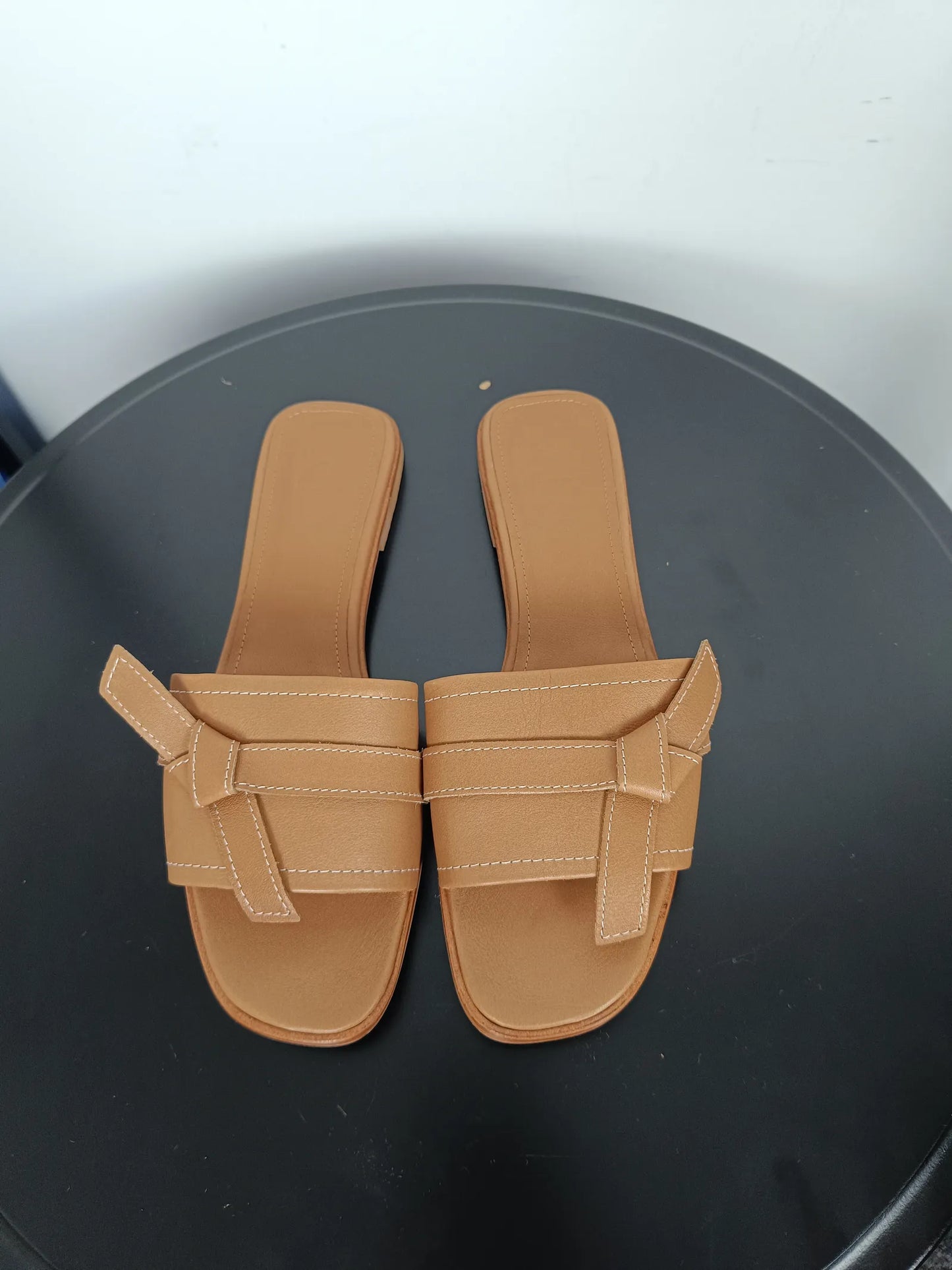 Flattered My Cognac Leather-skinnsandaler