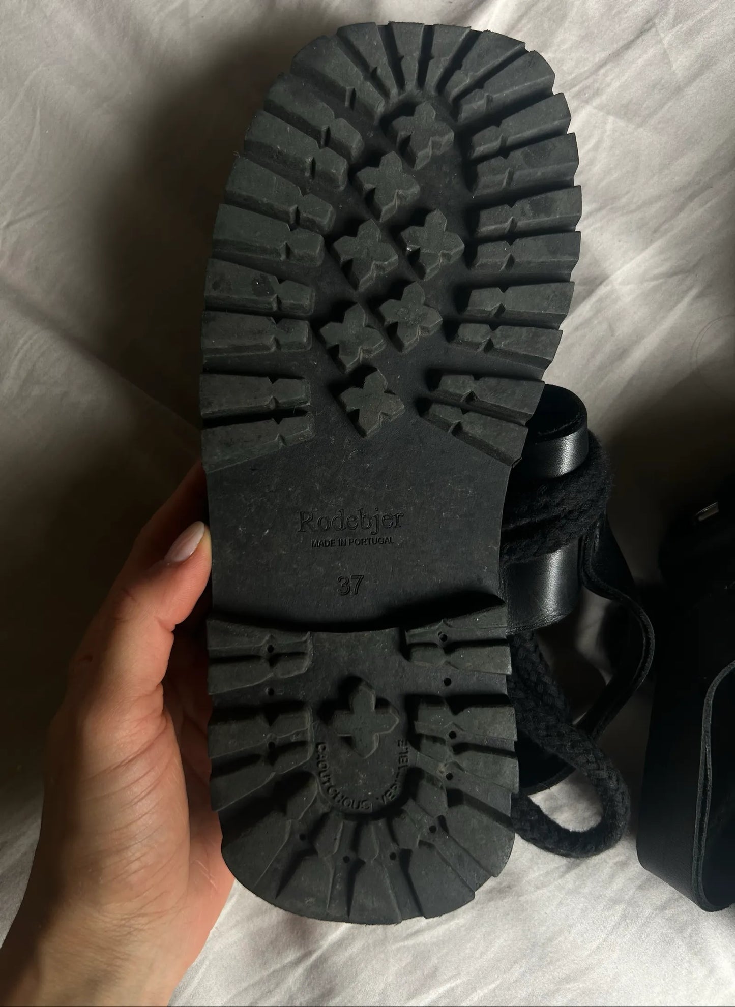 Rodebjer Tia-skinnsandaler