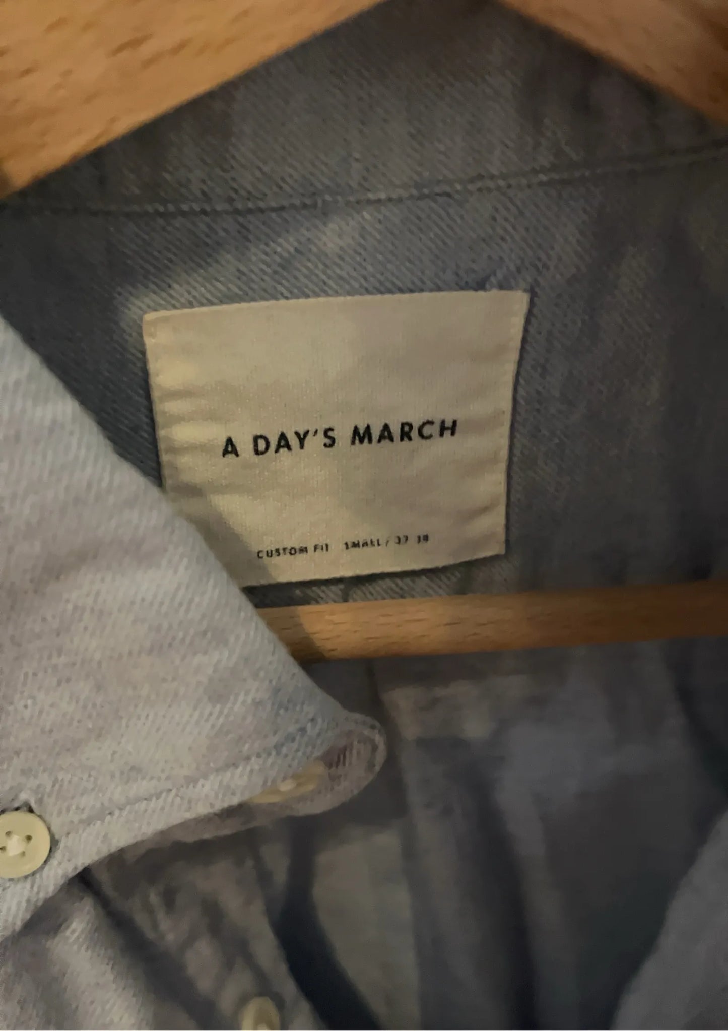 A Day's March-skjorta