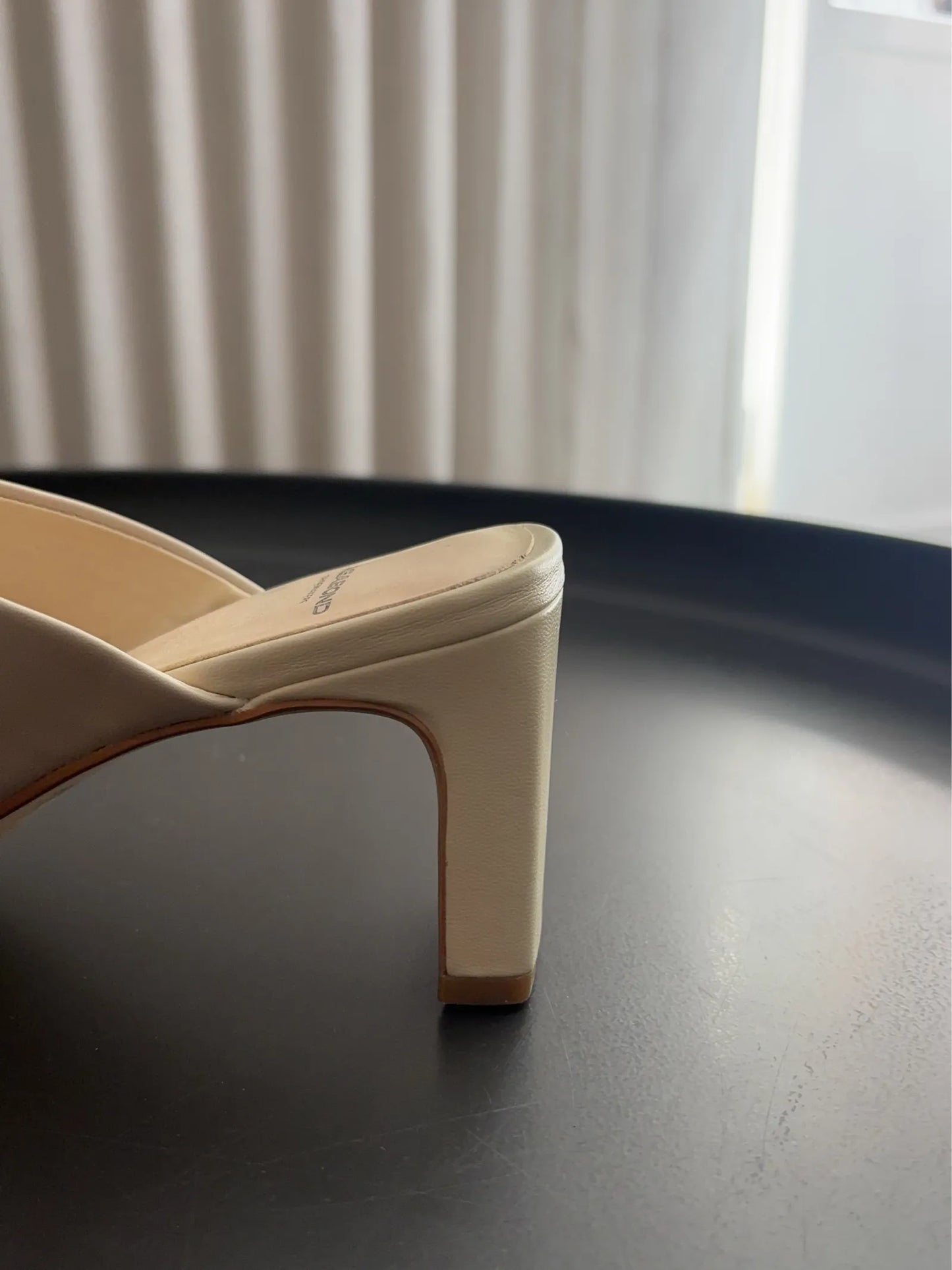 Vagabond Heels
