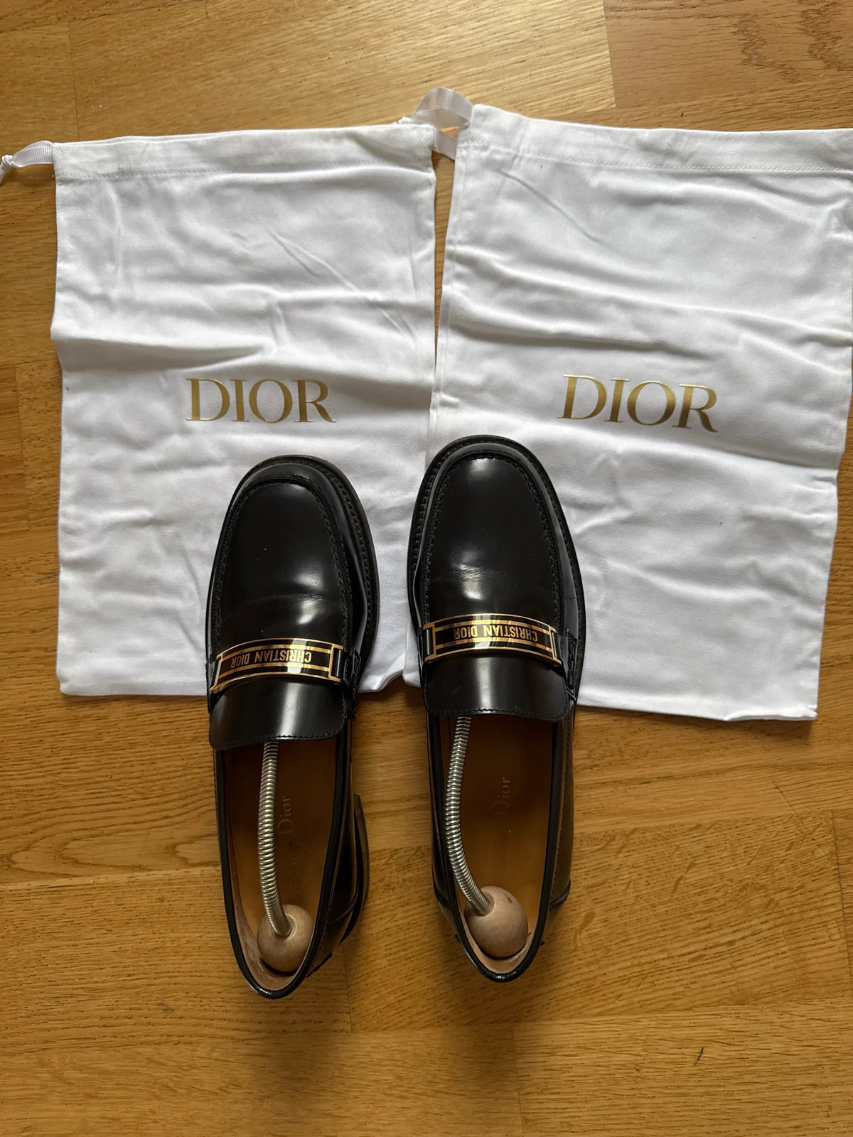 Christian Dior-skinnloafers