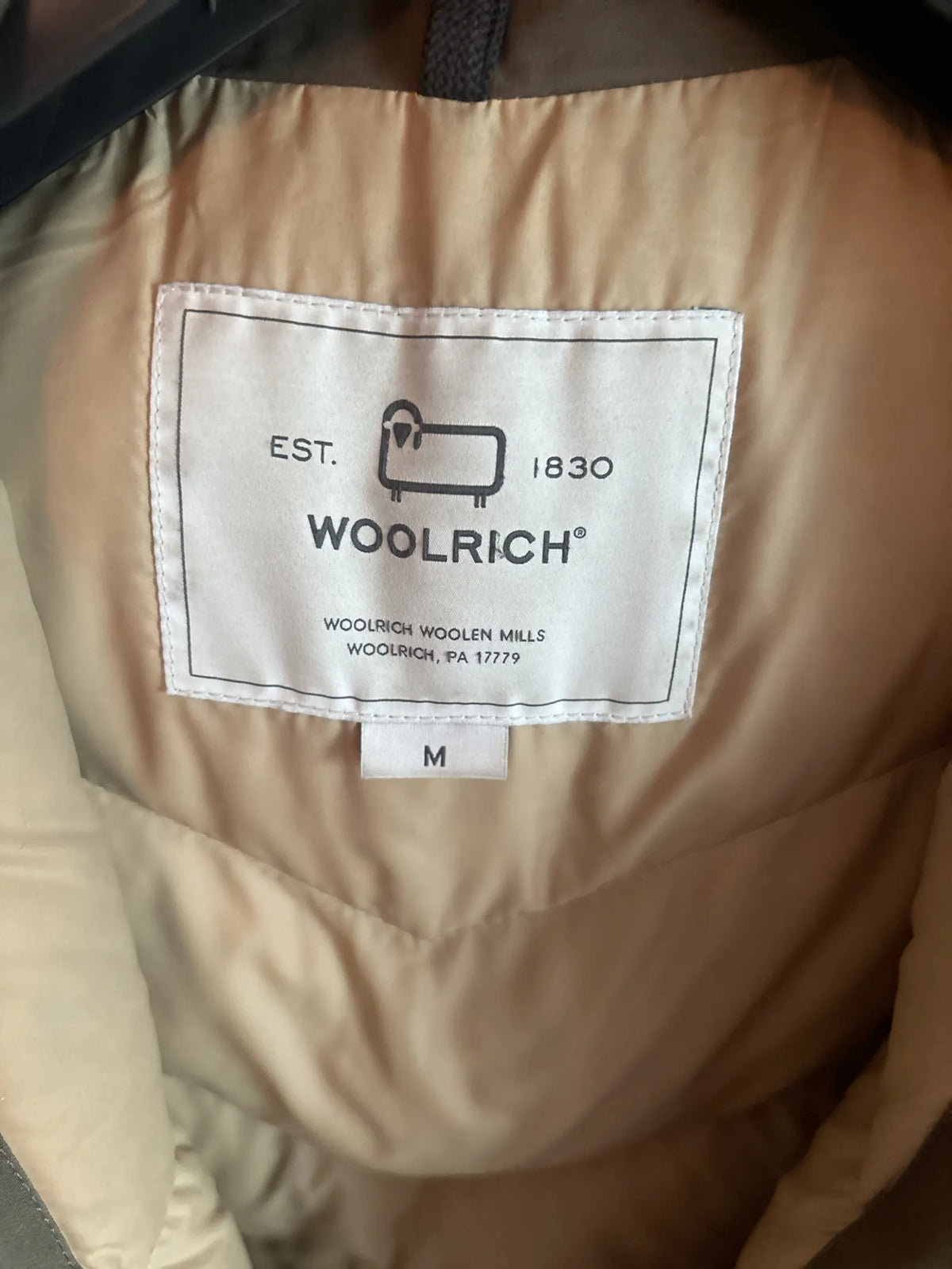 Woolrich Arctic-dunjacka