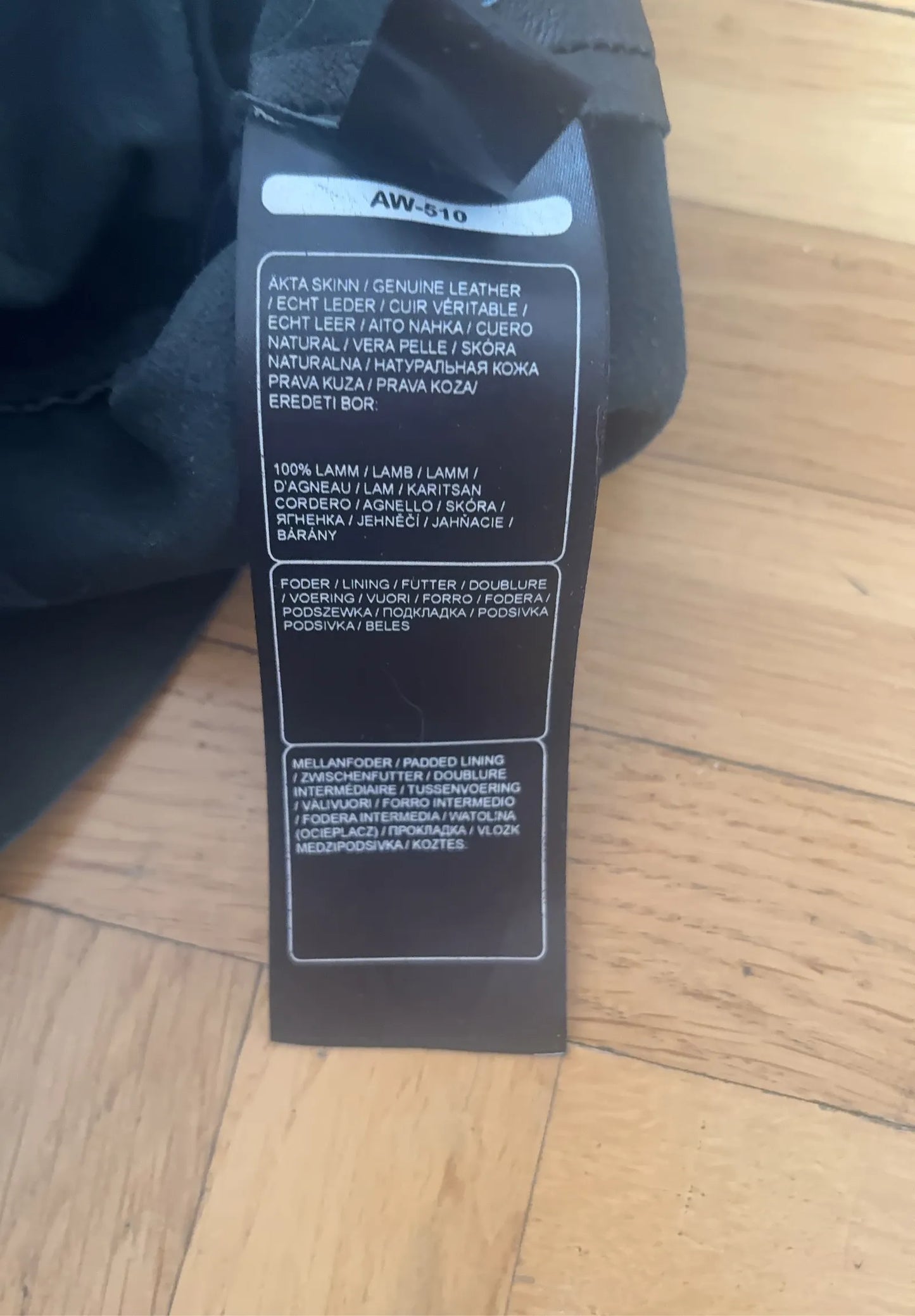 Stand Studio-skinnklänning NWOT