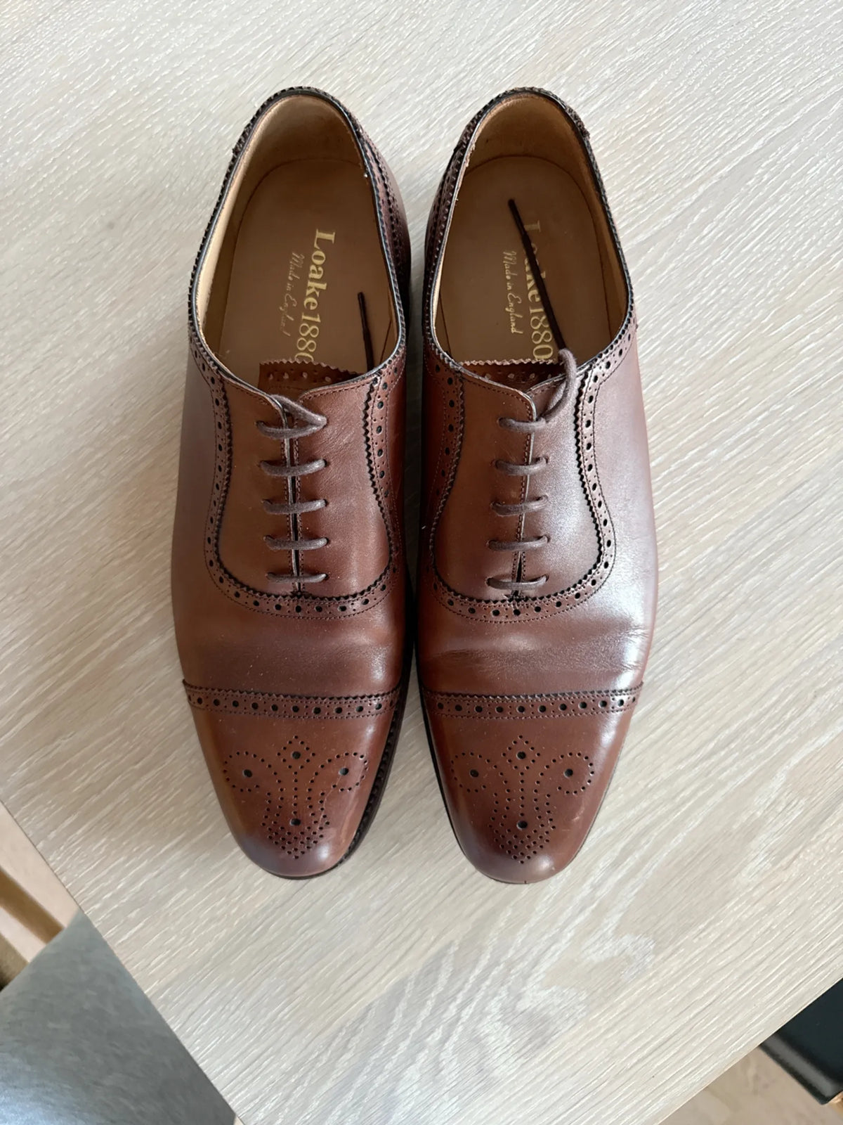 Loake-skinnloafers