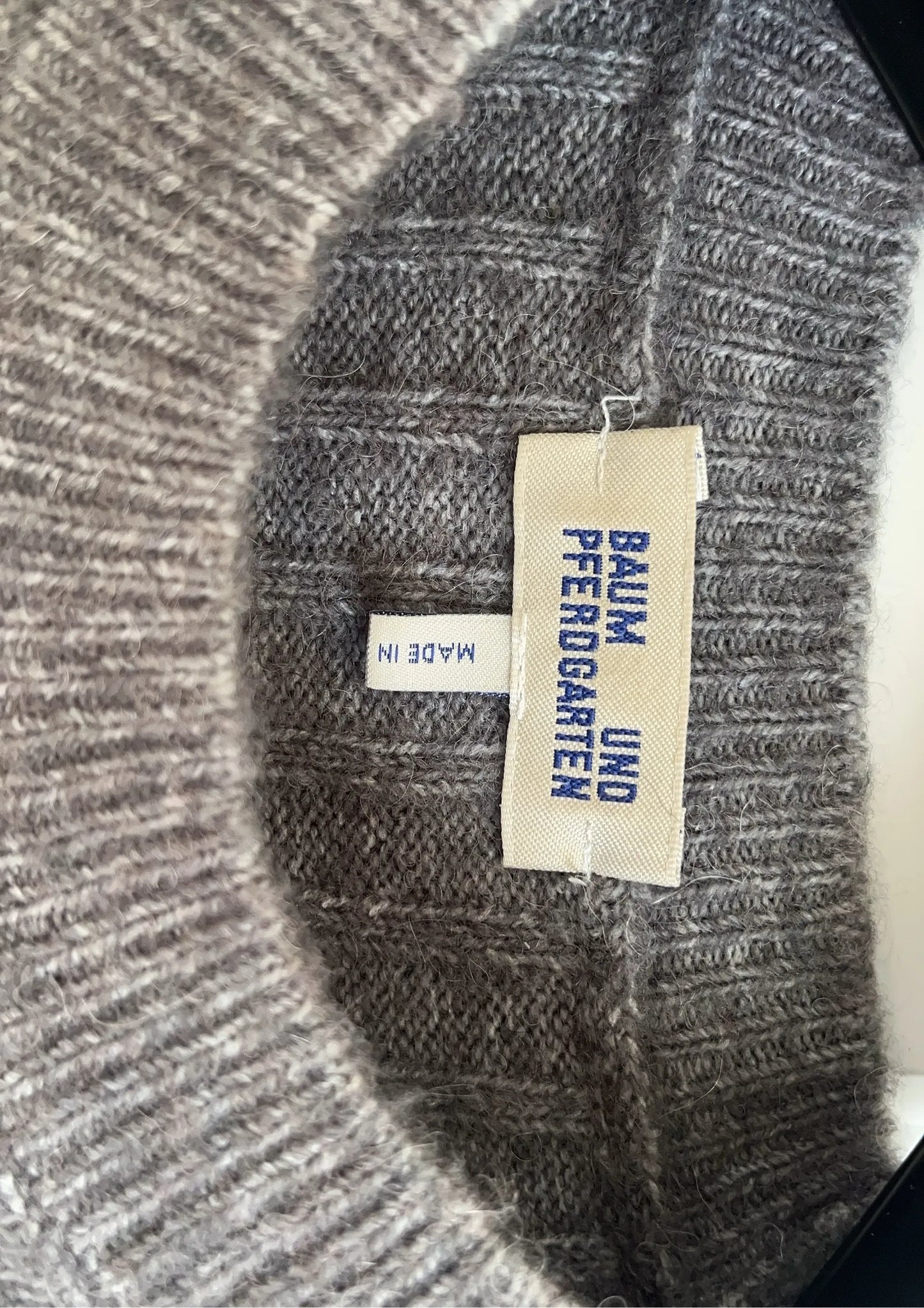 Baum und Pferdgarten Sweater