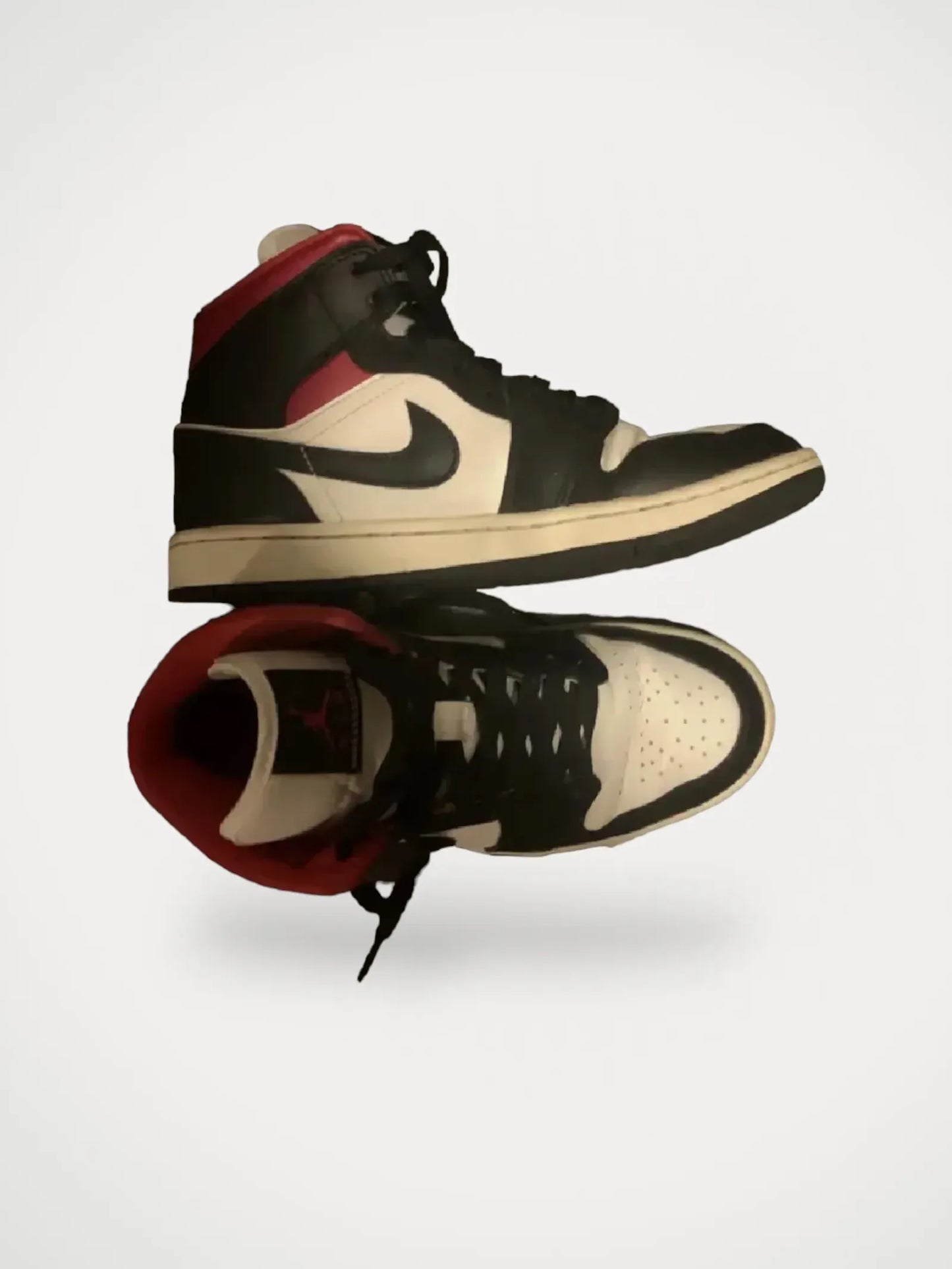 Air Jordan 1 Mid Sneakers