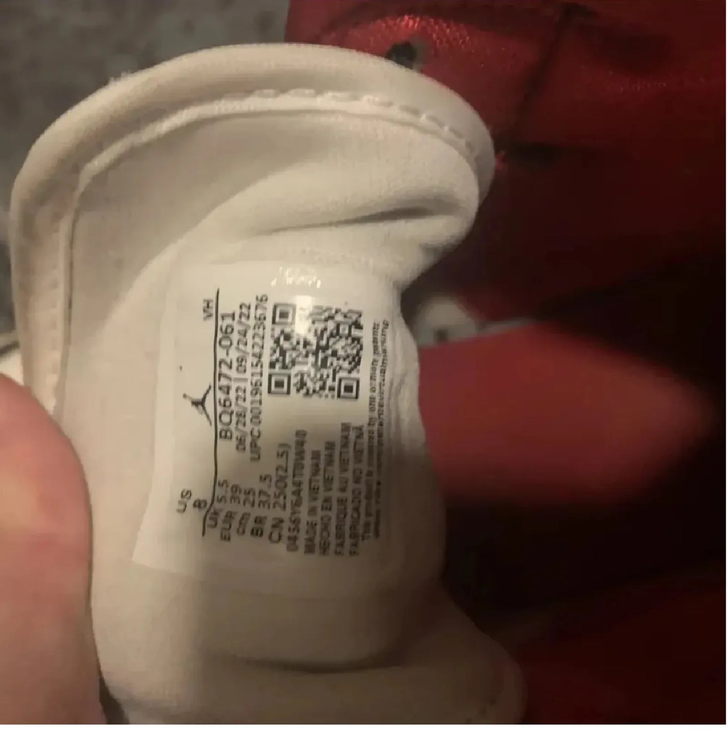 Air Jordan 1 Mid Sneakers