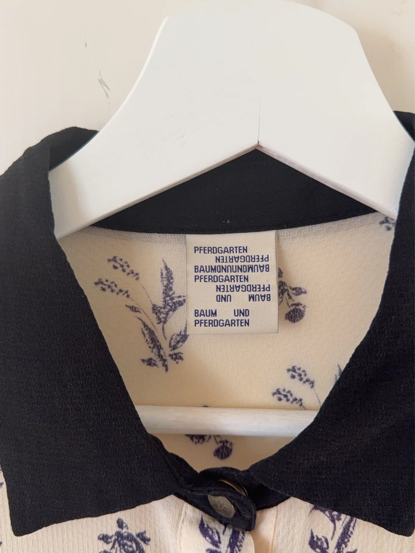 Baum und Pferdgarten Dress