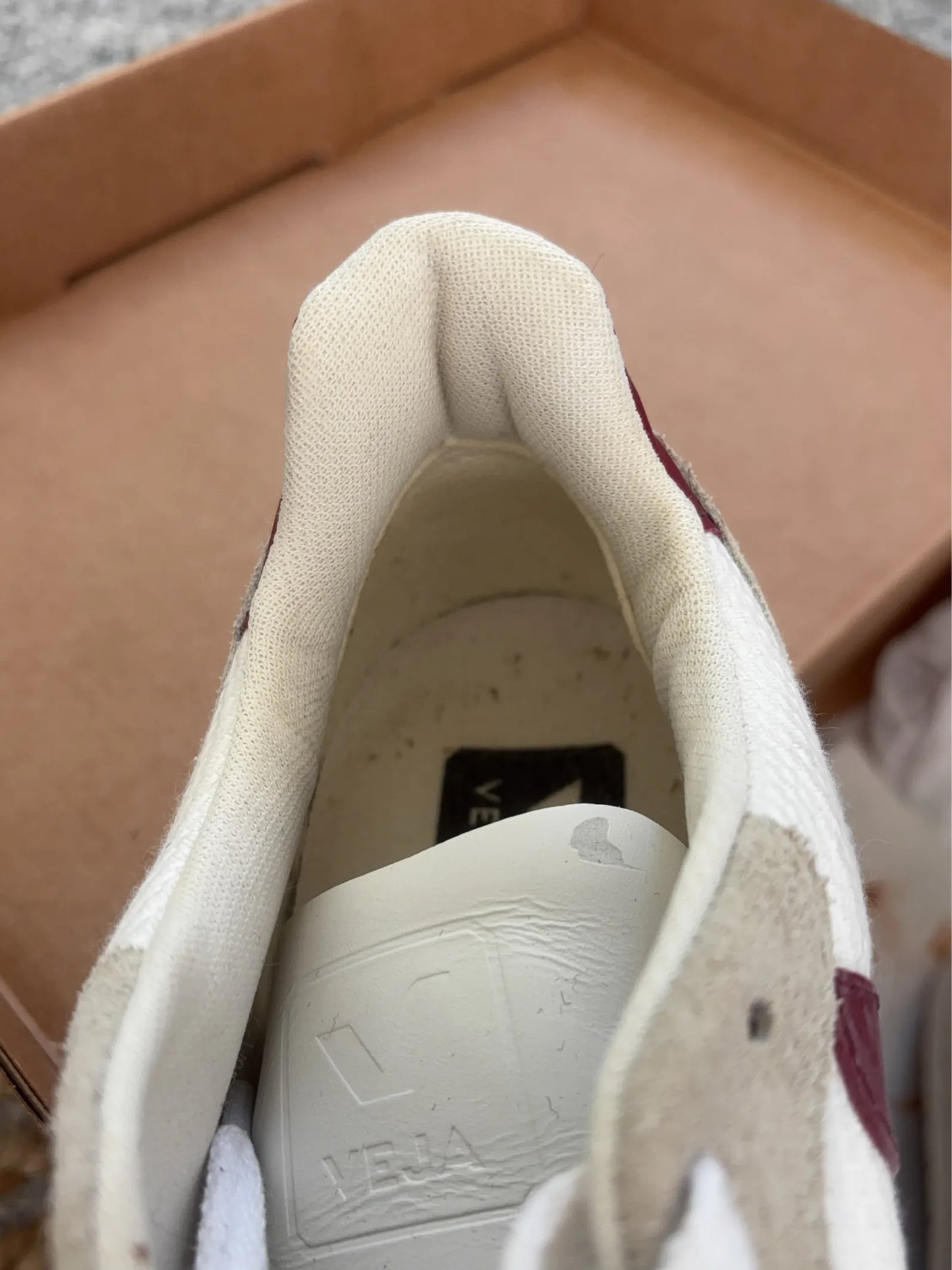 Veja V-10 B Mesh White Natural Marsala Sneakers