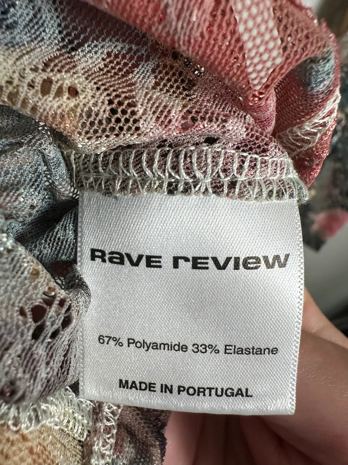 Review Top