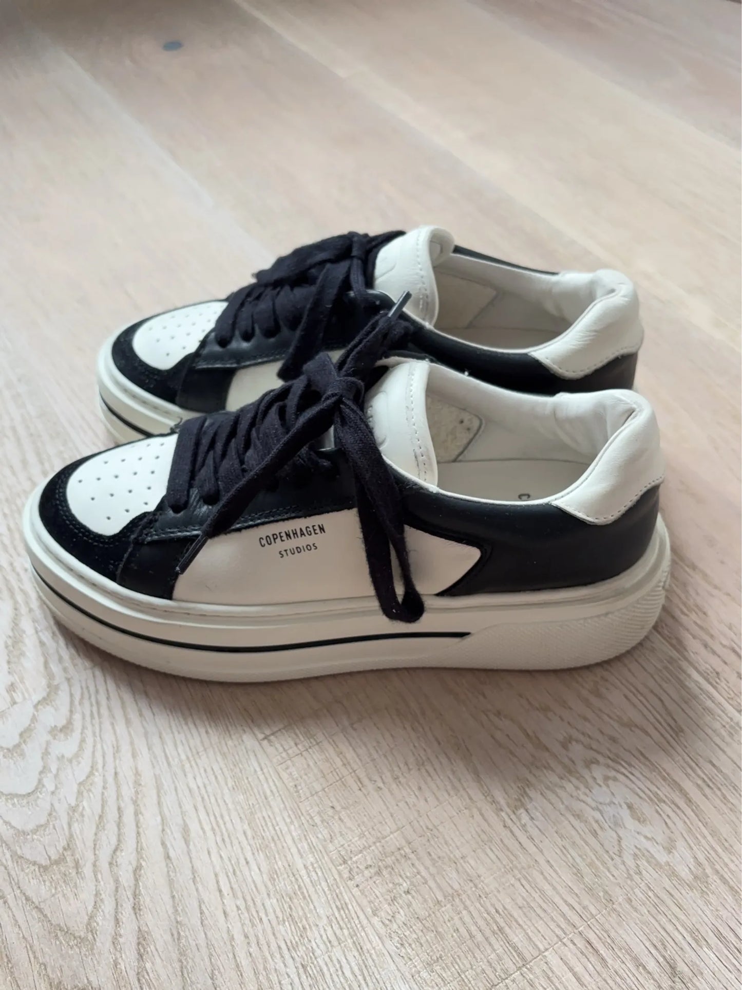 Copenhagen Studios Sneakers