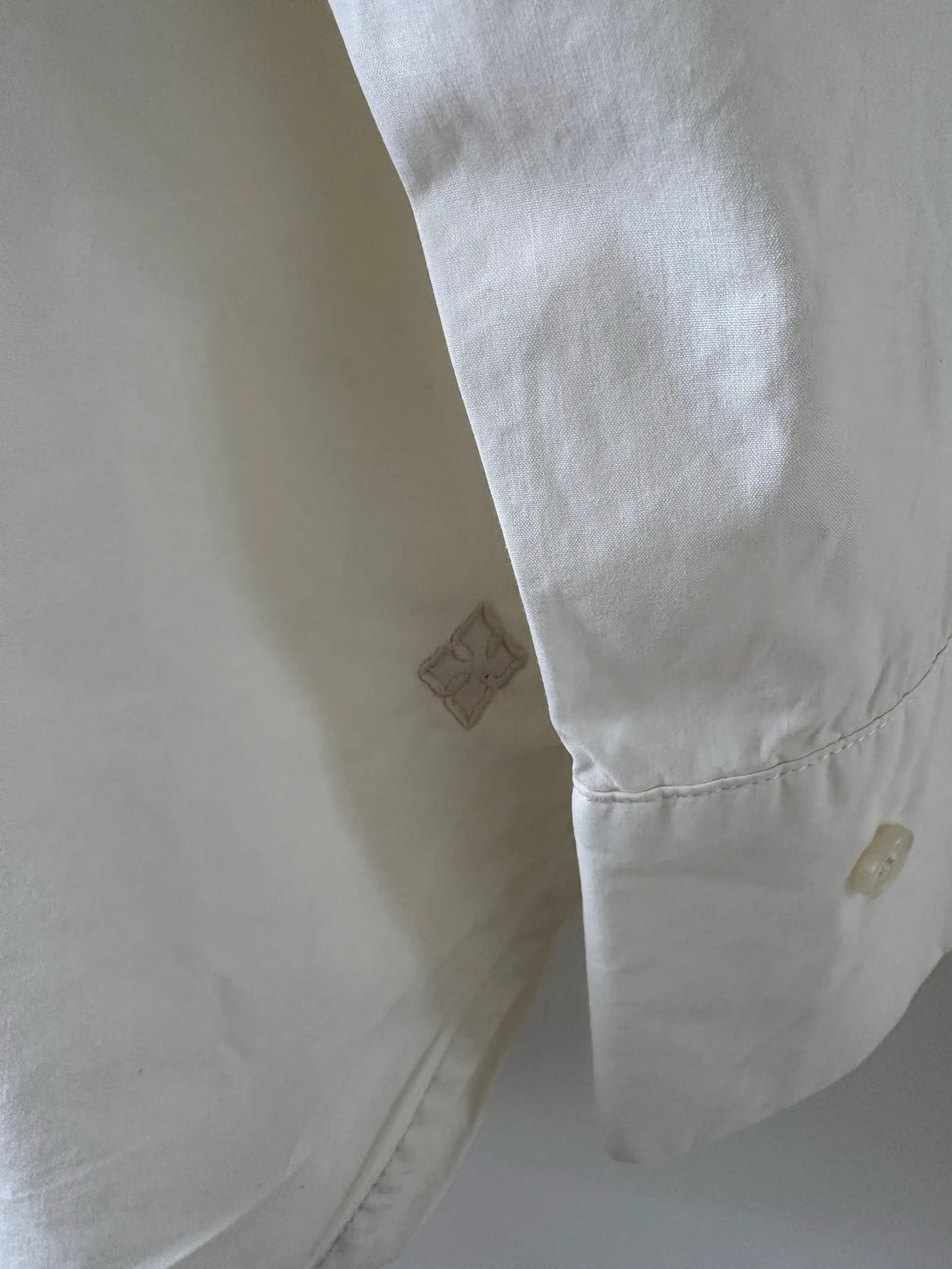 By Malene Birger Derris-skjorta