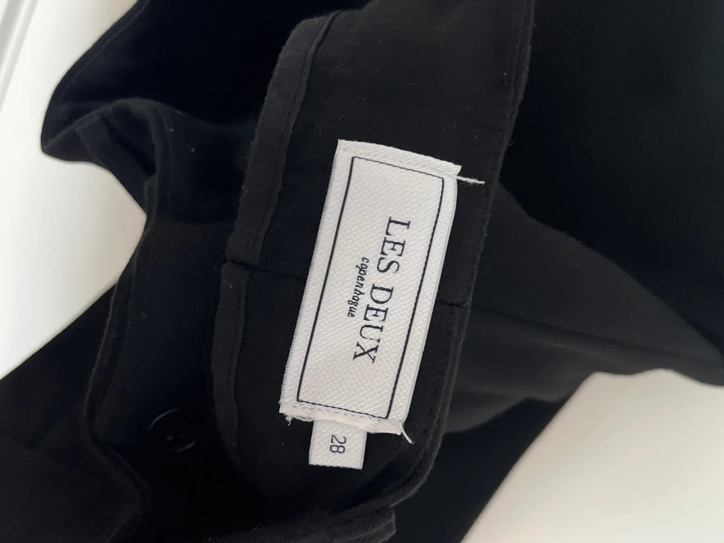 Les Deux-kostymbyxor NWOT