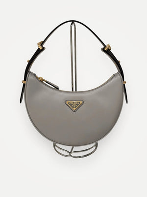 Prada Arqué Small Leather Shoulder-skinnhandväska NWOT