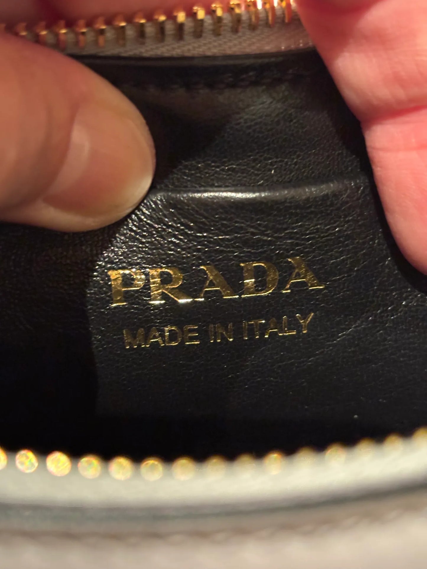 Prada Arqué Small Leather Shoulder-skinnhandväska NWOT