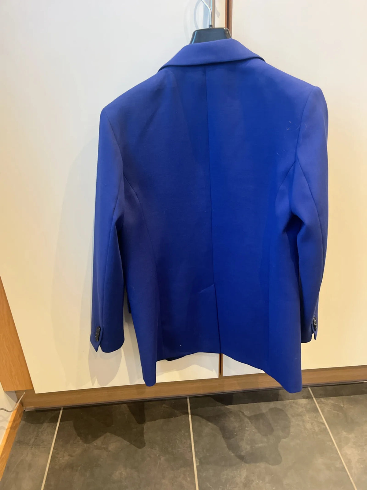 Arket Suit