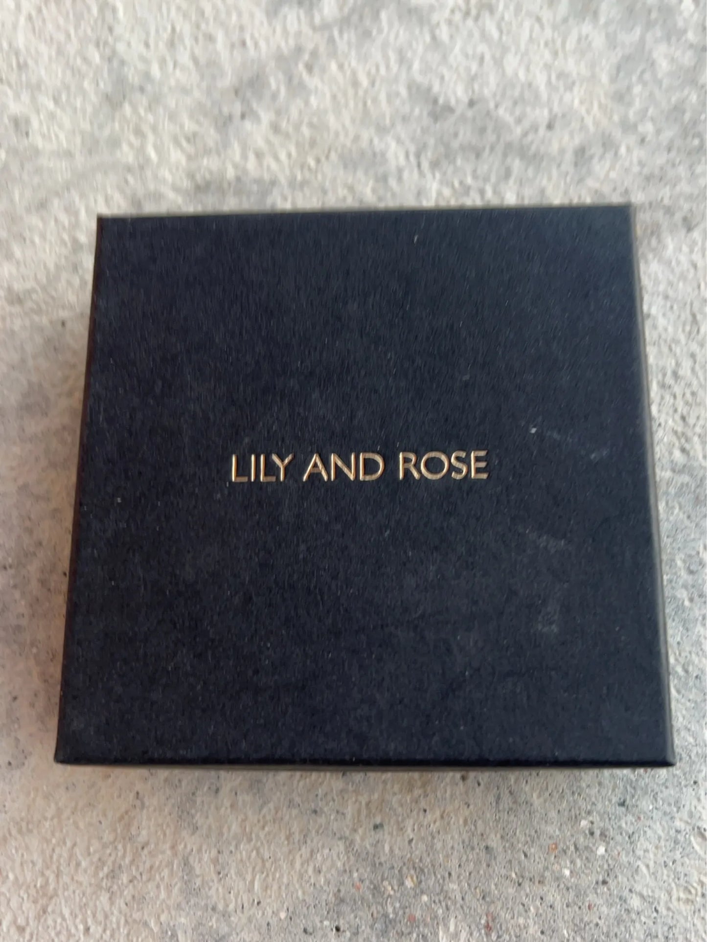 Lily & Rose-örhänge