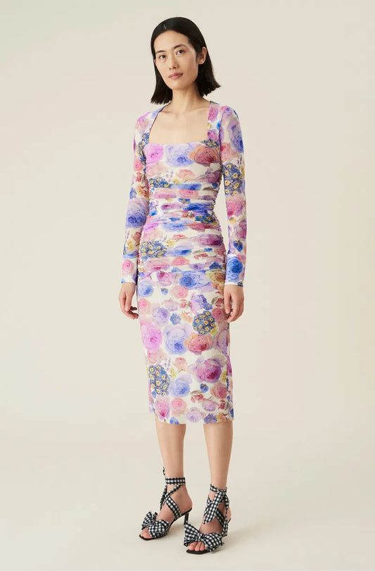 Ganni Printed Mesh Ruched Midi-klänning